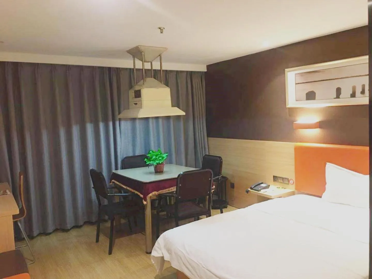 Bed in 7Days Premium Changsha Environmental Science and Technology Park University of Technology Yuntang Campus Branch
