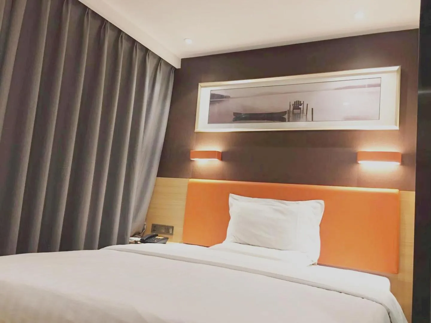 Bed in 7Days Premium Changsha Environmental Science and Technology Park University of Technology Yuntang Campus Branch