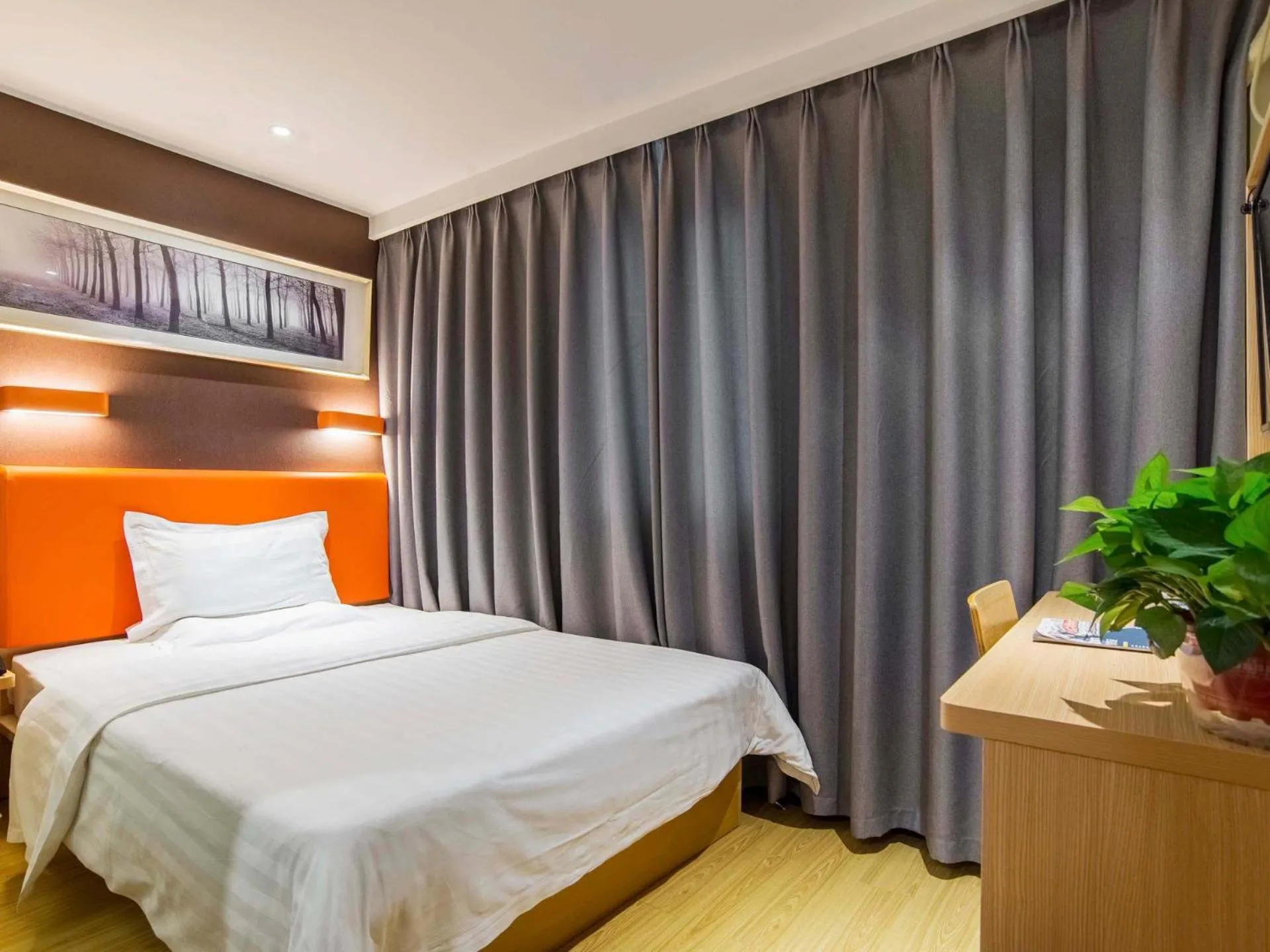Bed in 7Days Premium Changsha Environmental Science and Technology Park University of Technology Yuntang Campus Branch