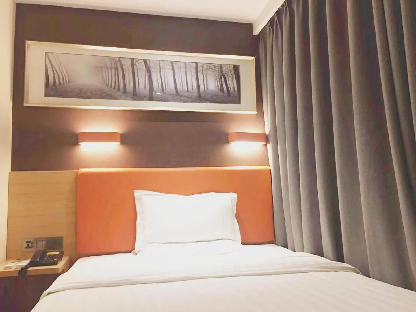 Bed in 7Days Premium Changsha Environmental Science and Technology Park University of Technology Yuntang Campus Branch