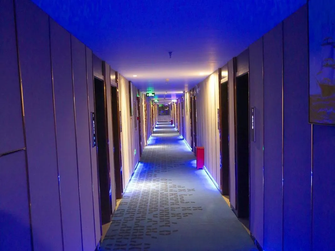 7Days Premium Zhumadian Tianzhongshan Avenue Branch