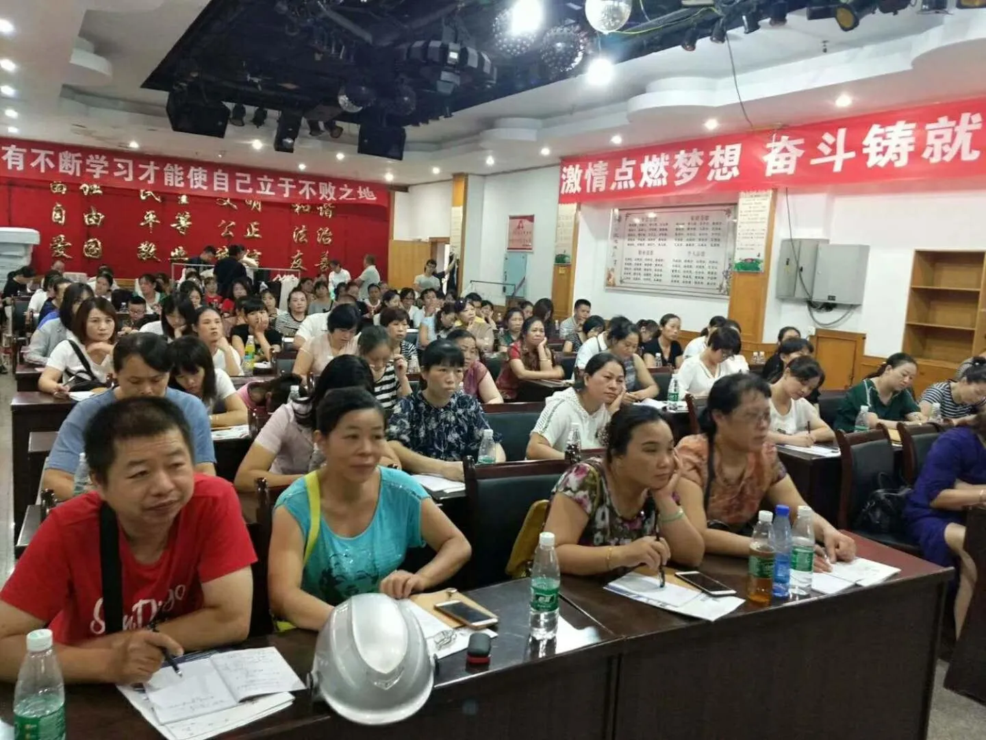 7Days Premium Chenzhou Xinglong Pedestrian Street Branch