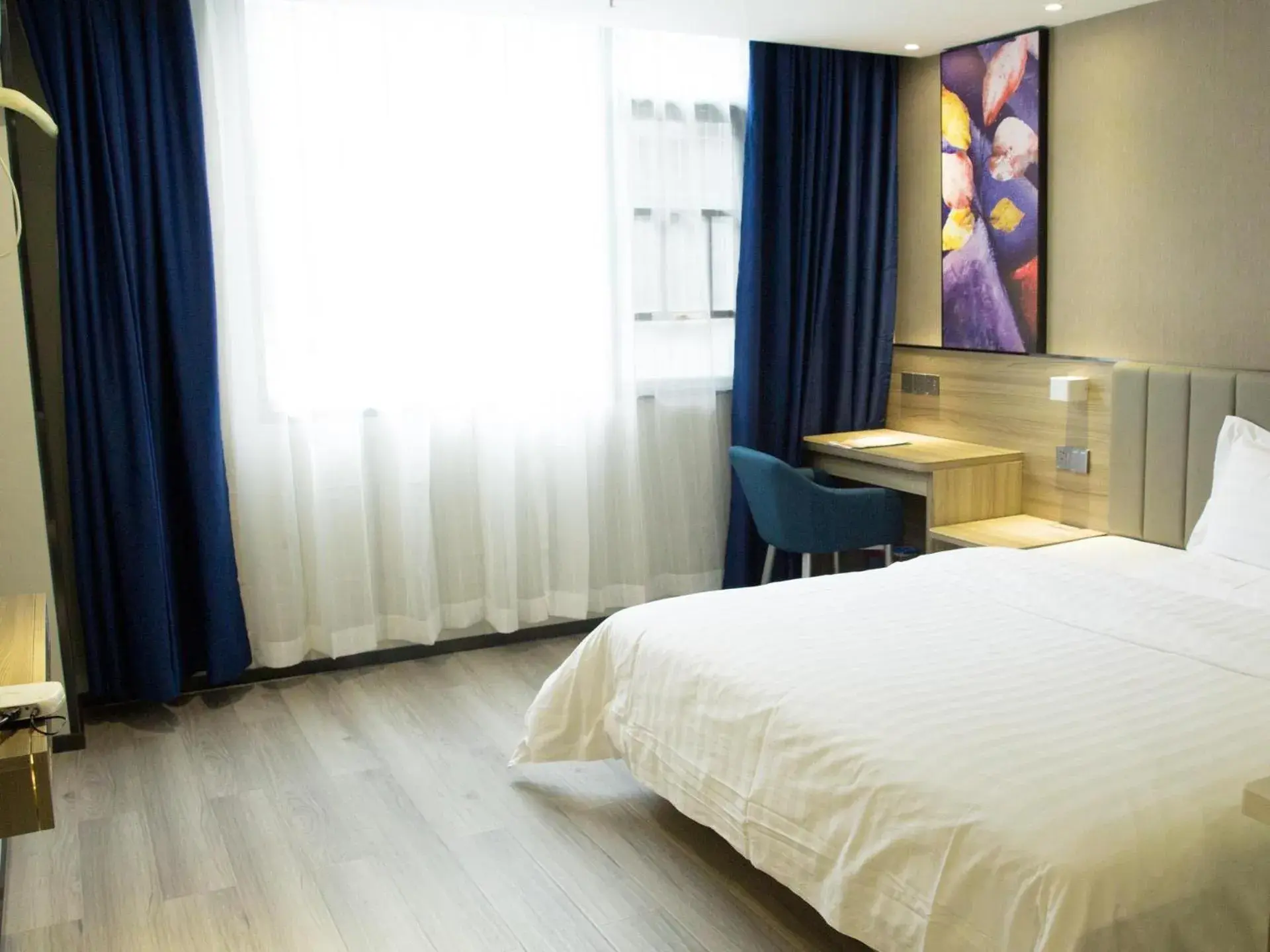 Bed in 7Days Premium Xingyi Pingdong Avenue Branch Bed in 7Days Premium Xingyi Pingdong Avenue Branch