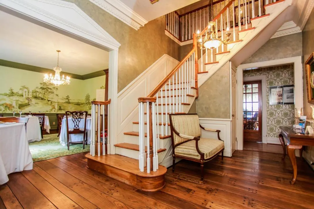 Lobby or reception in Virginia Cliffe Inn