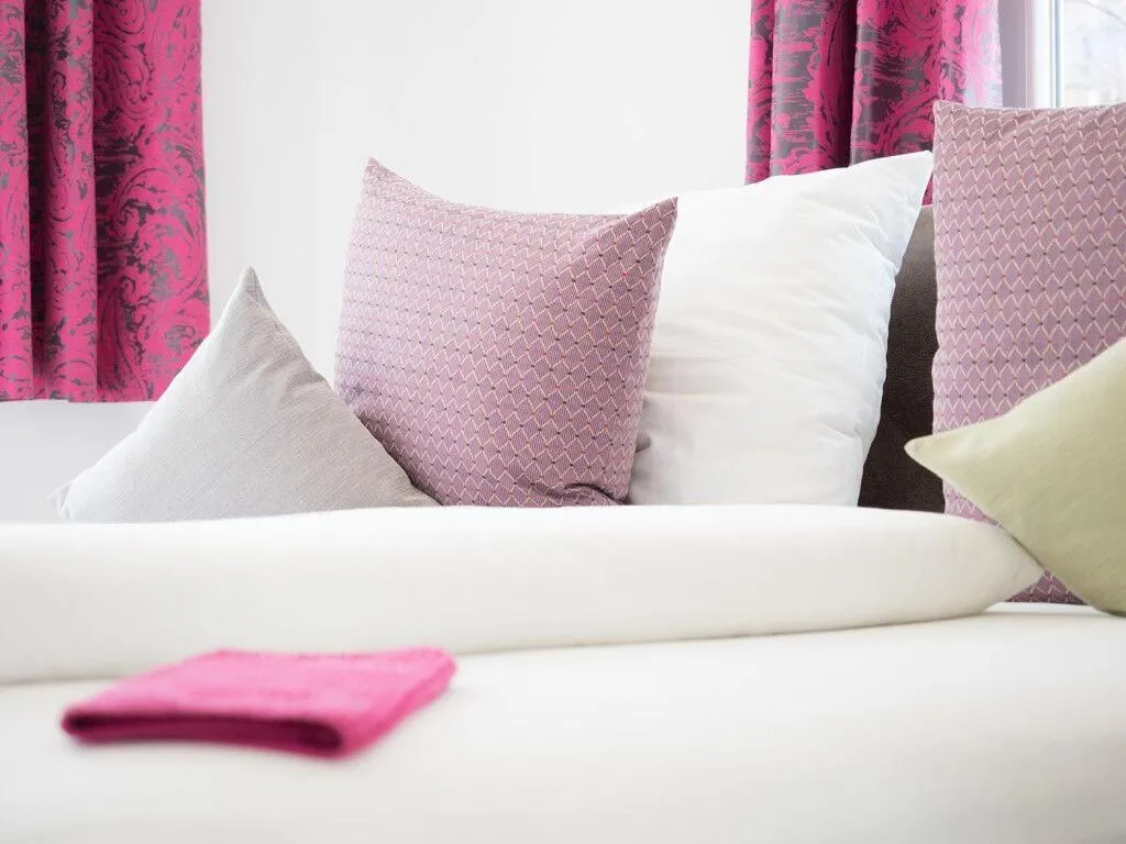 Photo of the whole room, Bed in Hotel Restaurant Krehl's Linde