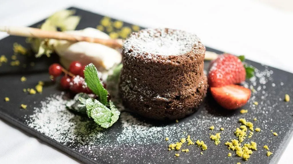 Restaurant/places to eat in Hotel Restaurant Krehl's Linde