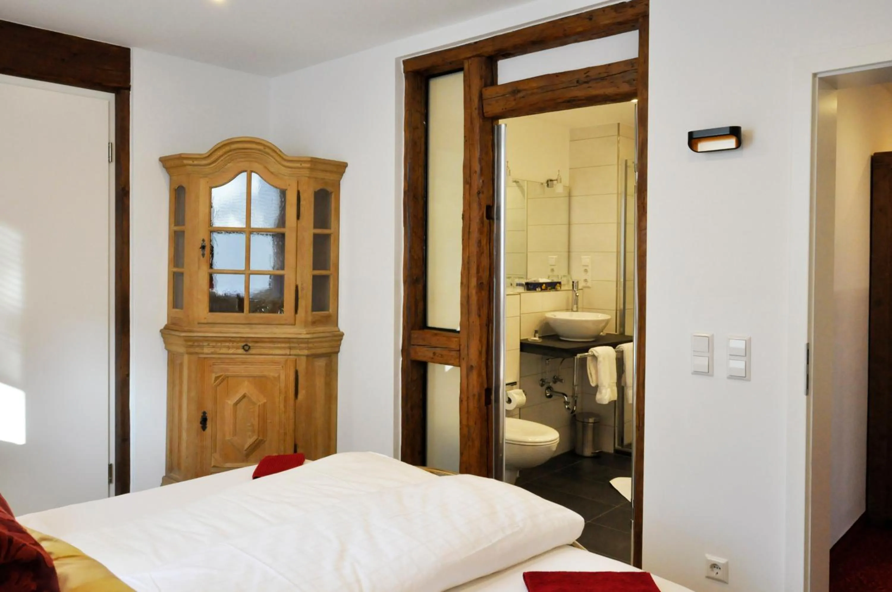 Photo of the whole room, Bed in Hotel Restaurant Krehl's Linde