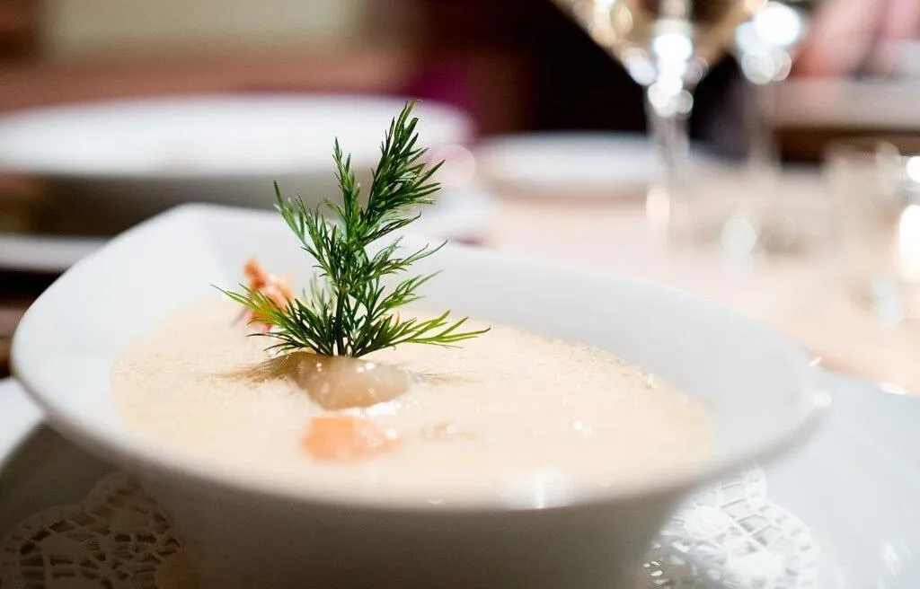 Restaurant/places to eat in Hotel Restaurant Krehl's Linde