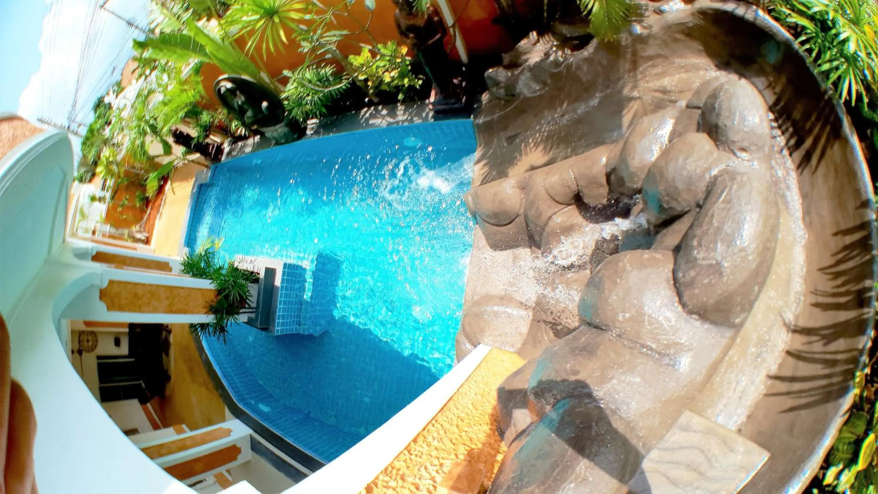 JOOPLAND Luxury Pool Villa Pattaya Walking Street 6 Bedrooms