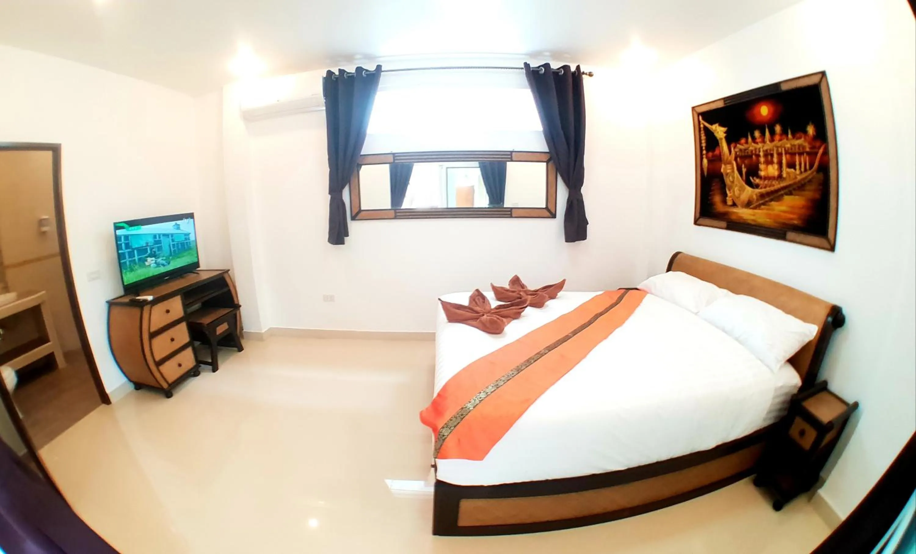 Bed in JOOPLAND Luxury Pool Villa Pattaya Walking Street 6 Bedrooms