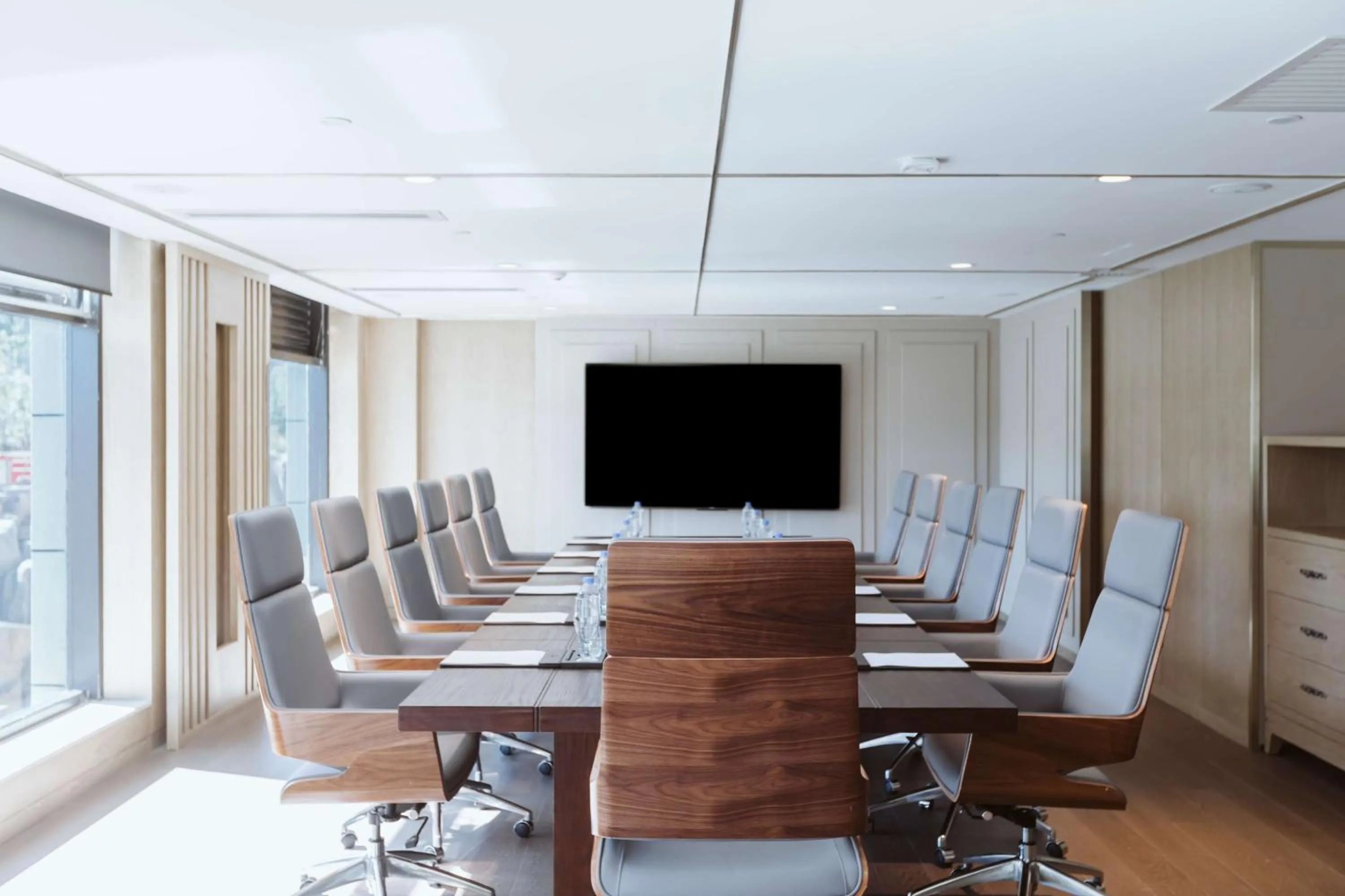 Meeting/conference room in Hilton Lijiang