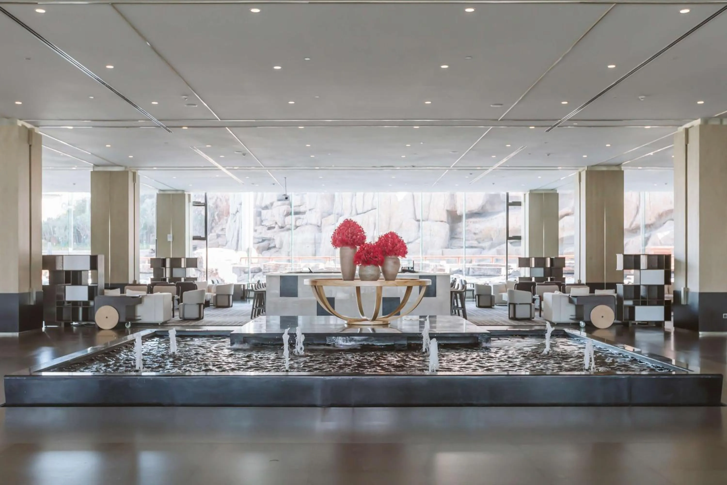 Lobby or reception in Hilton Lijiang