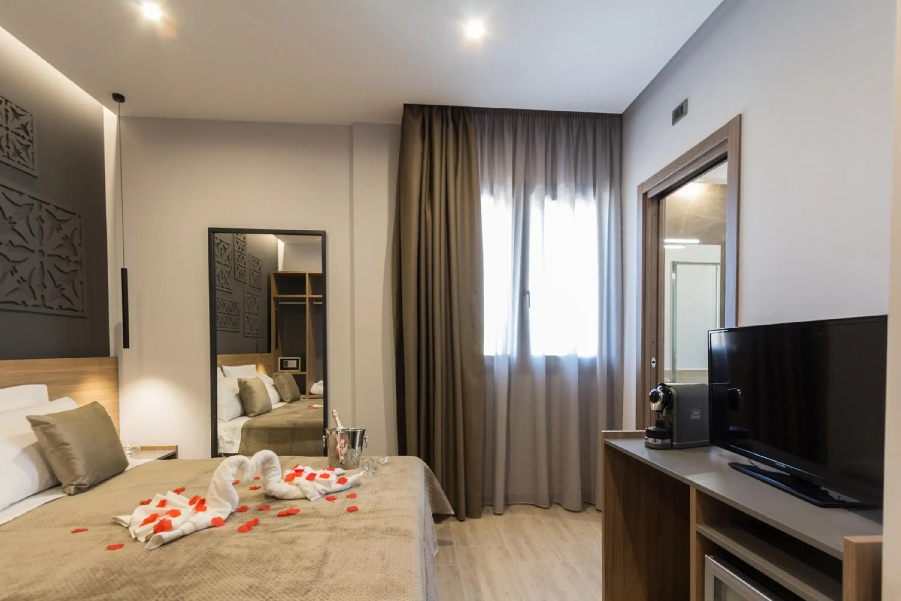 Double or Twin Room in Giafra Luxury Rooms Double or Twin Room in Giafra Luxury Rooms