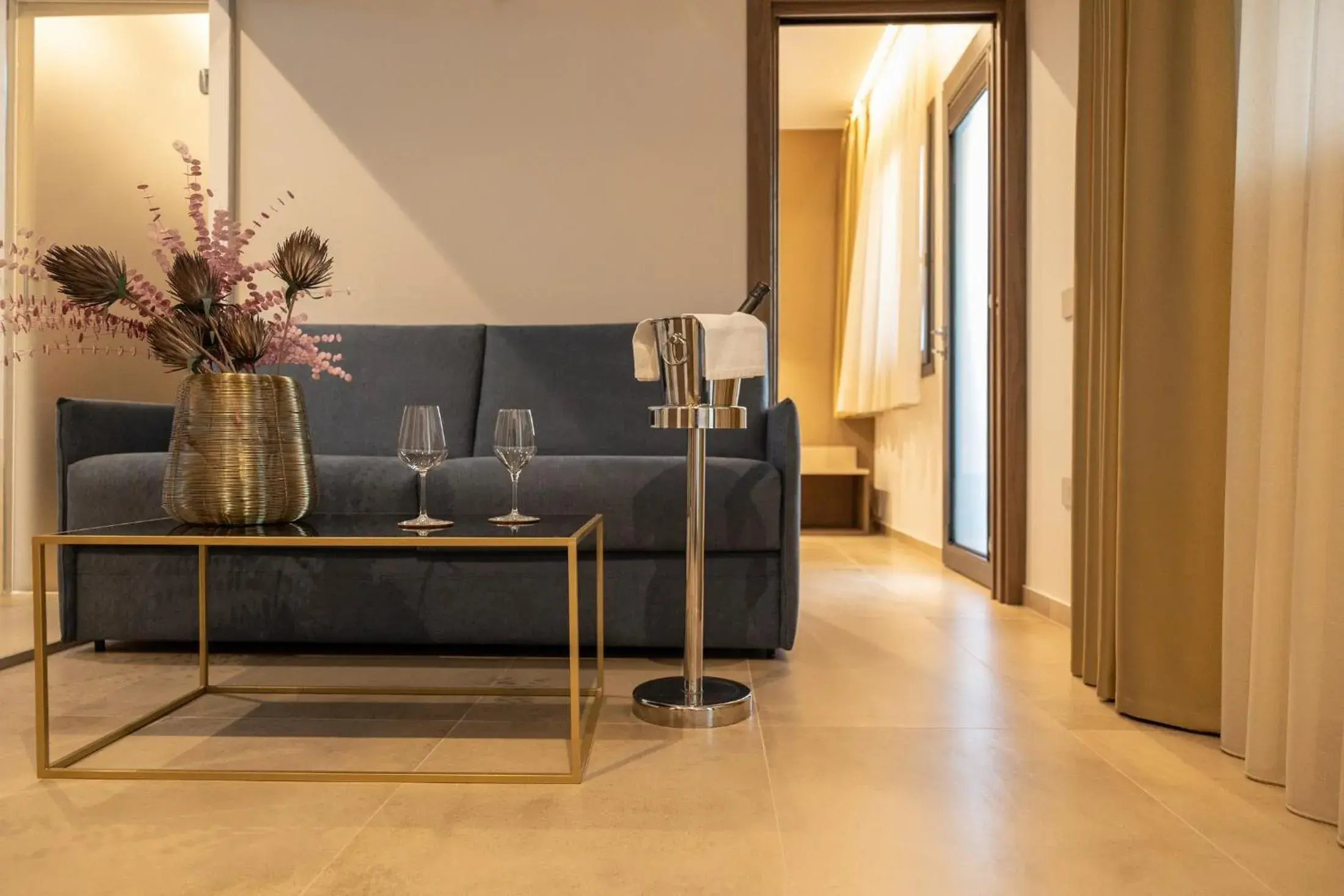 Royal Suite with Spa Bath in Giafra Luxury Rooms Royal Suite with Spa Bath in Giafra Luxury Rooms