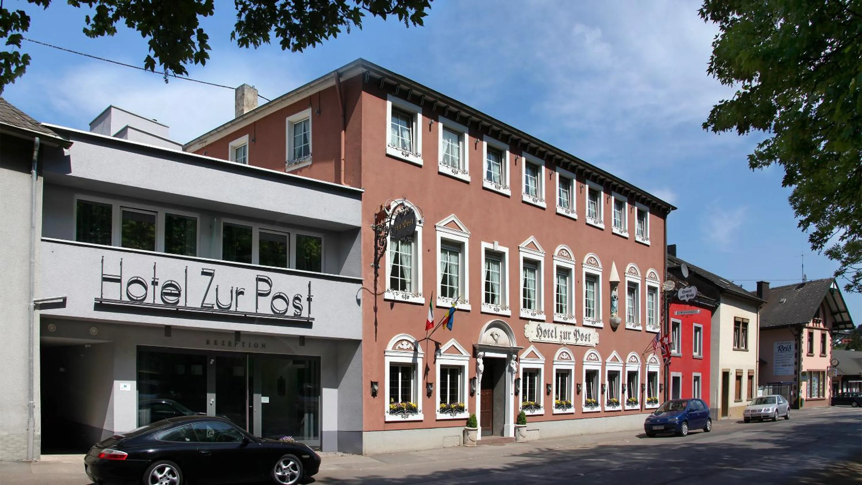 Property building in Hotel Zur Post