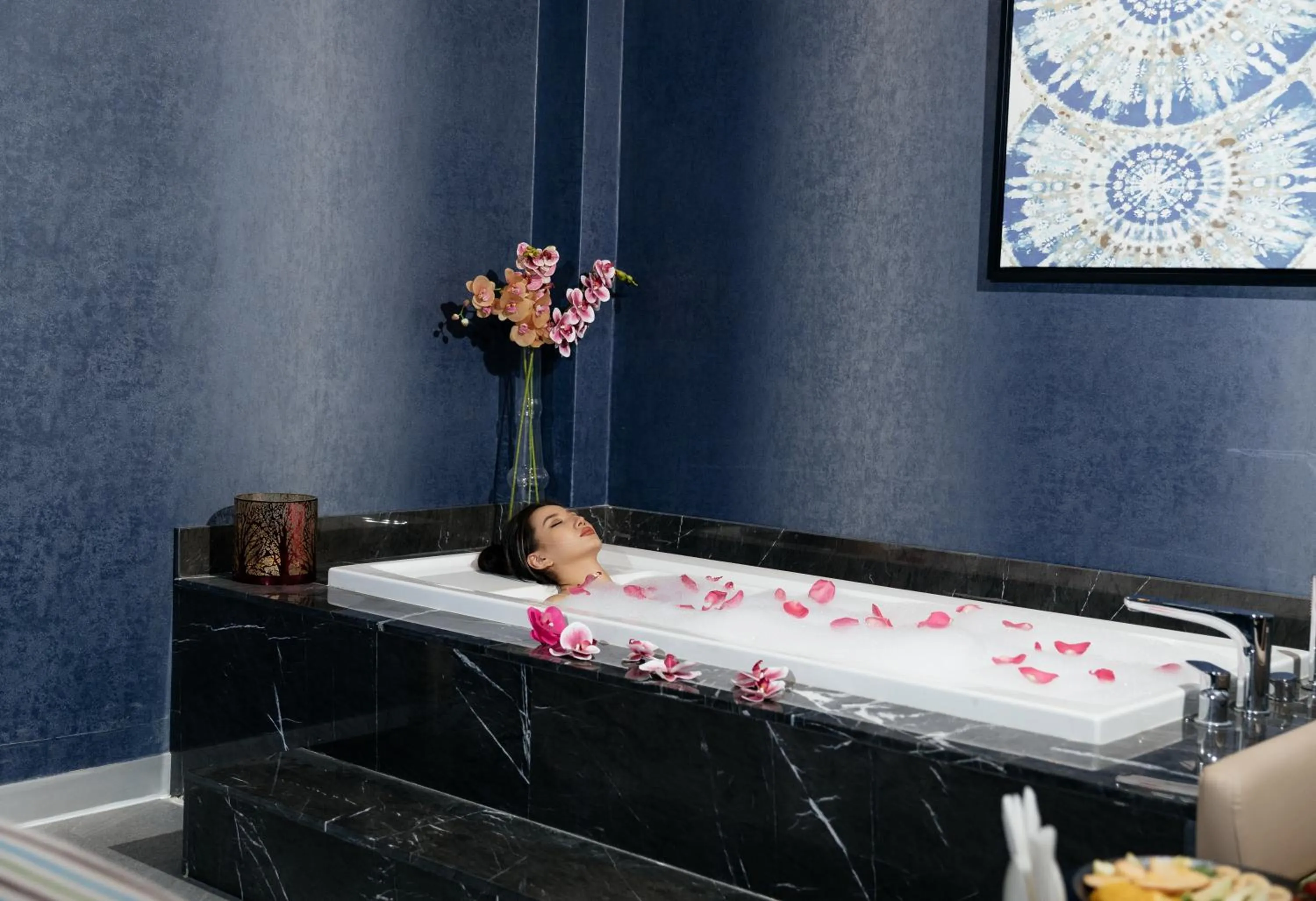 Property building, Bed in Rixos Water World Aktau - Theme Park Free Access