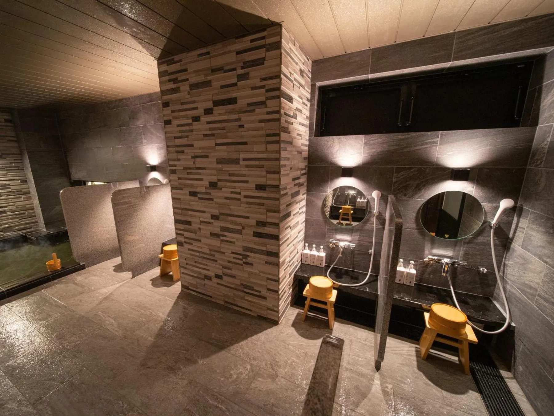 Super Hotel Beppu Ekimae