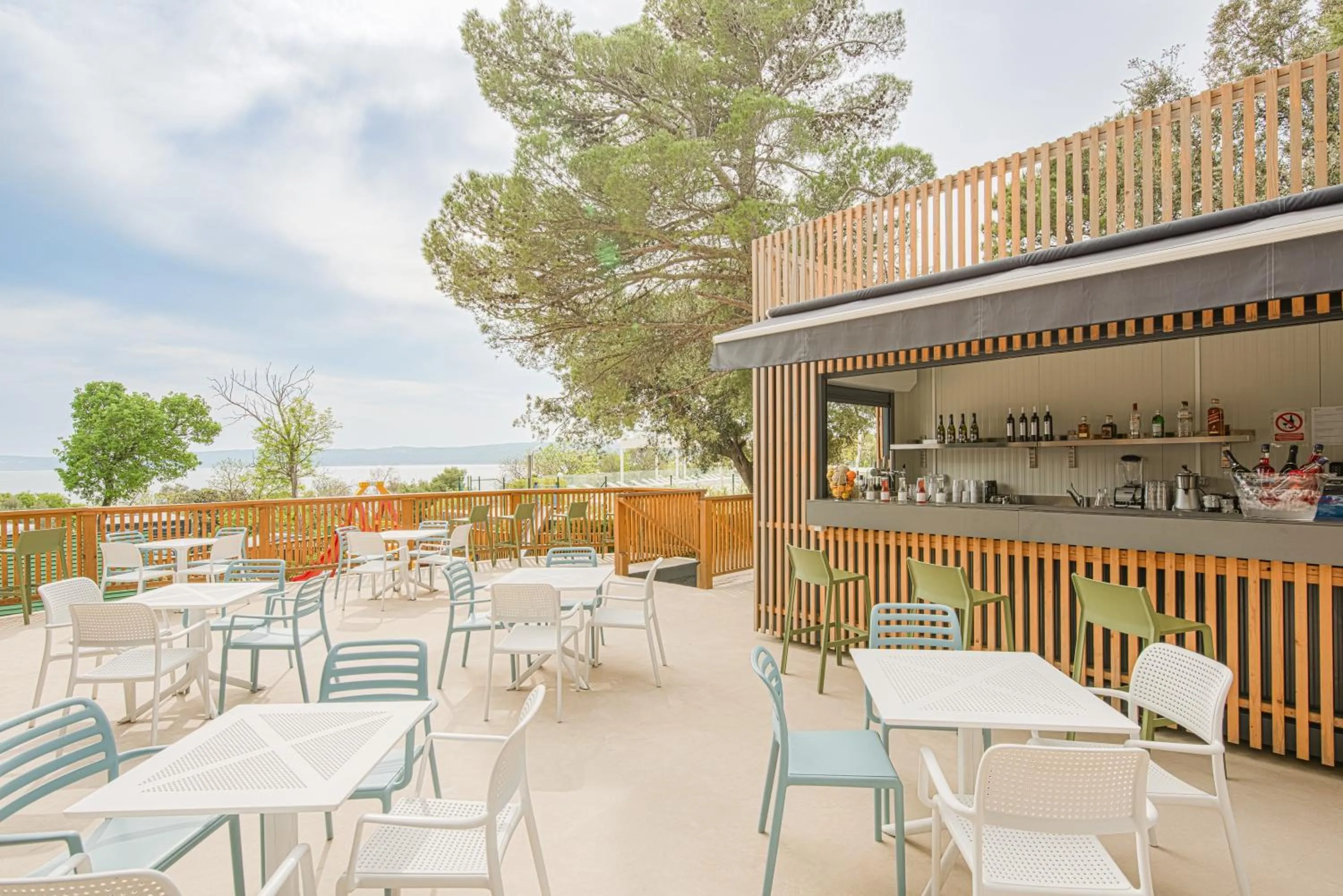 Restaurant/places to eat in Elements Camping Selce Mobile homes