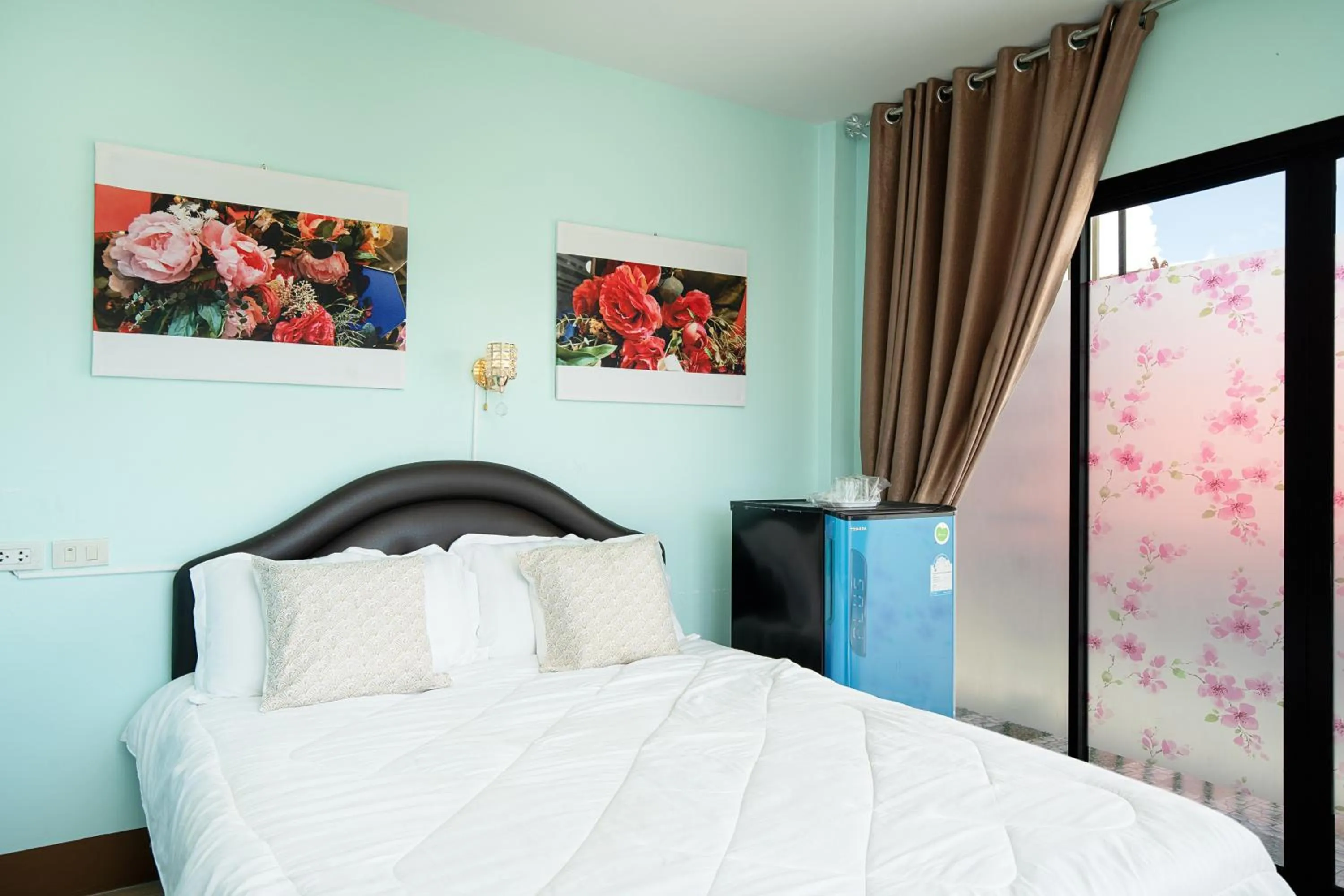 Bedroom, Bed in Brown Home Sattahip @ 19