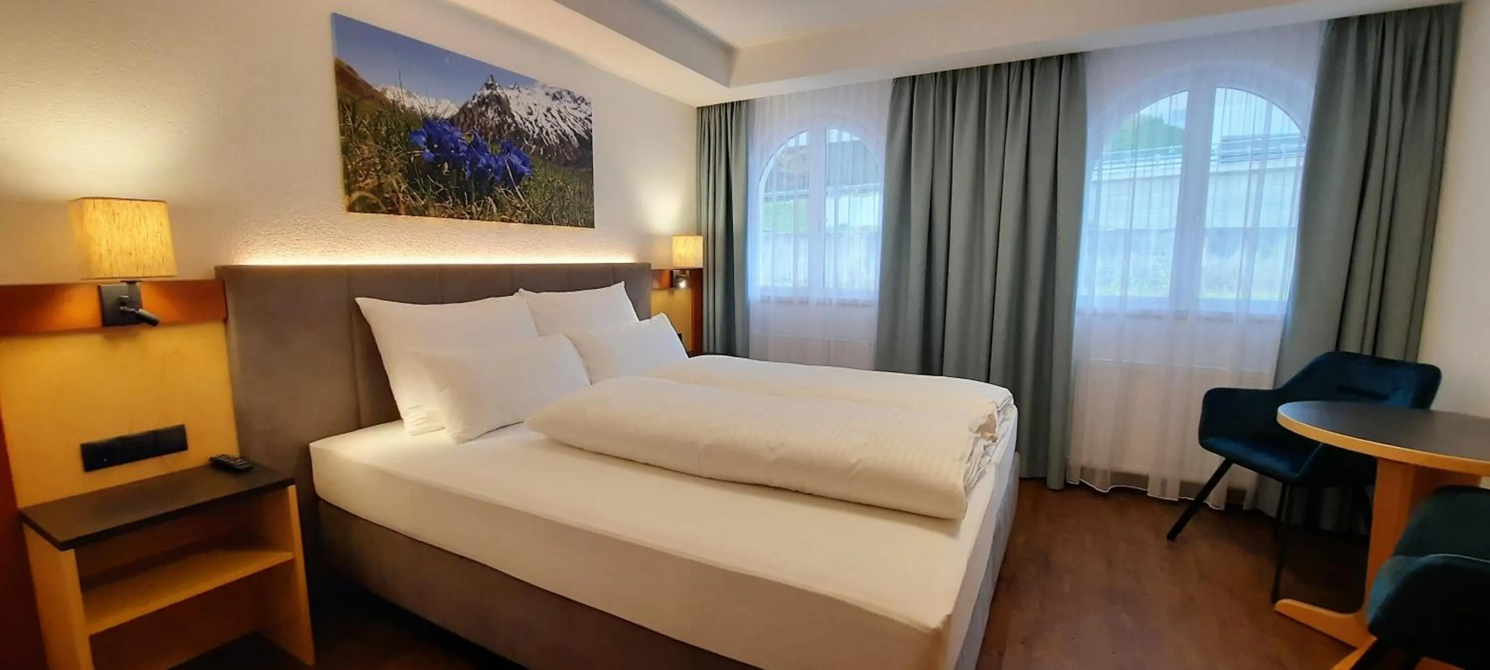 Photo of the whole room, Bed in Hotel Garni Belvedere