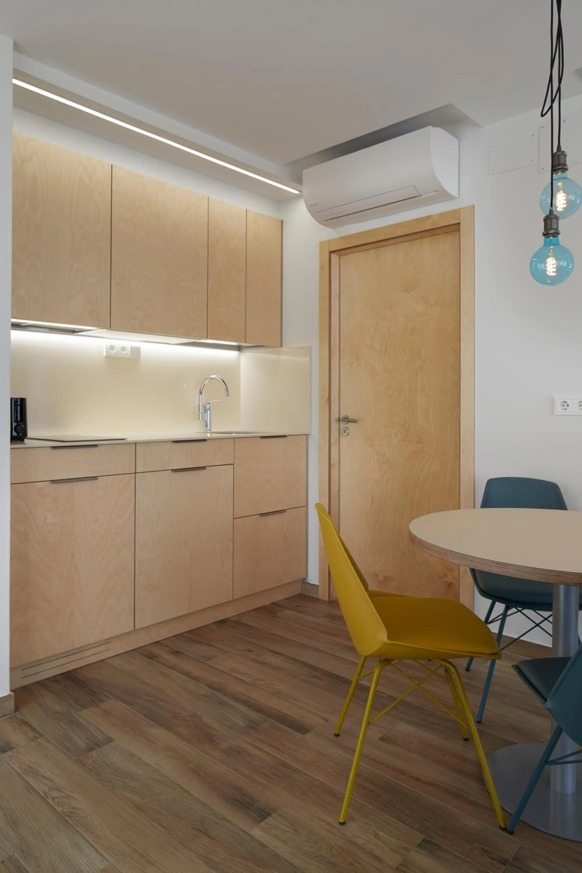 Kitchen or kitchenette in Apartamentos Isaga