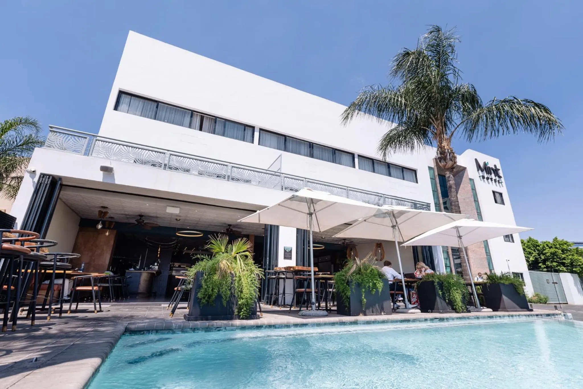 Property building in MINT Hotel 84 on Katherine