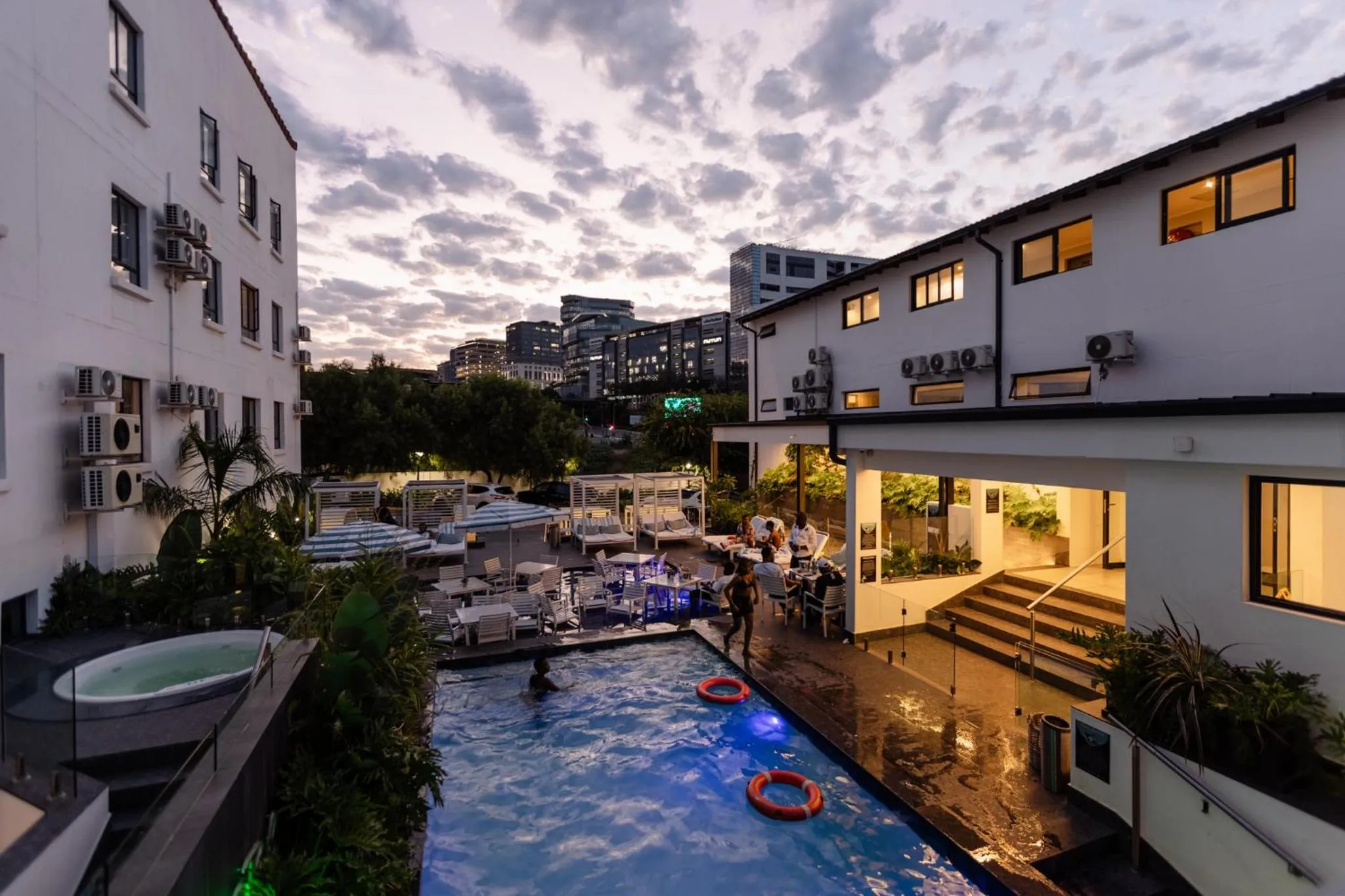 Swimming pool in MINT Hotel 84 on Katherine