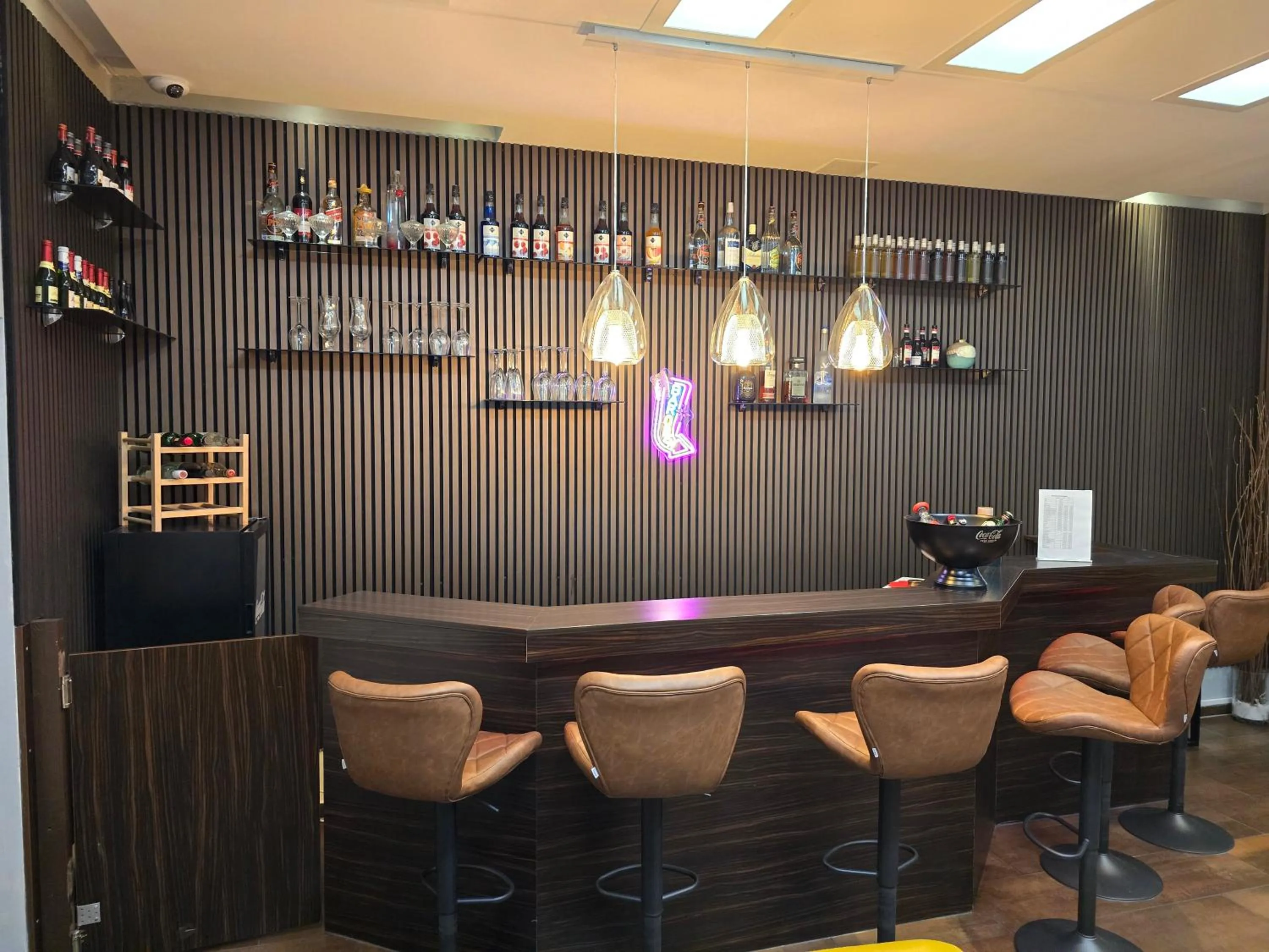 Lounge or bar in Ramada by Wyndham Frankfurt Central Station