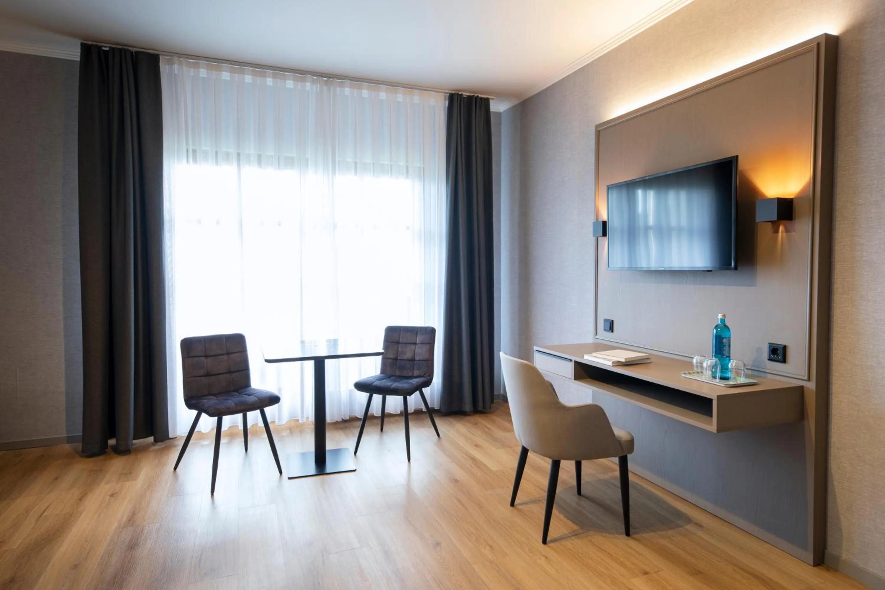 Photo of the whole room in Roomingtons City Waldkirchen