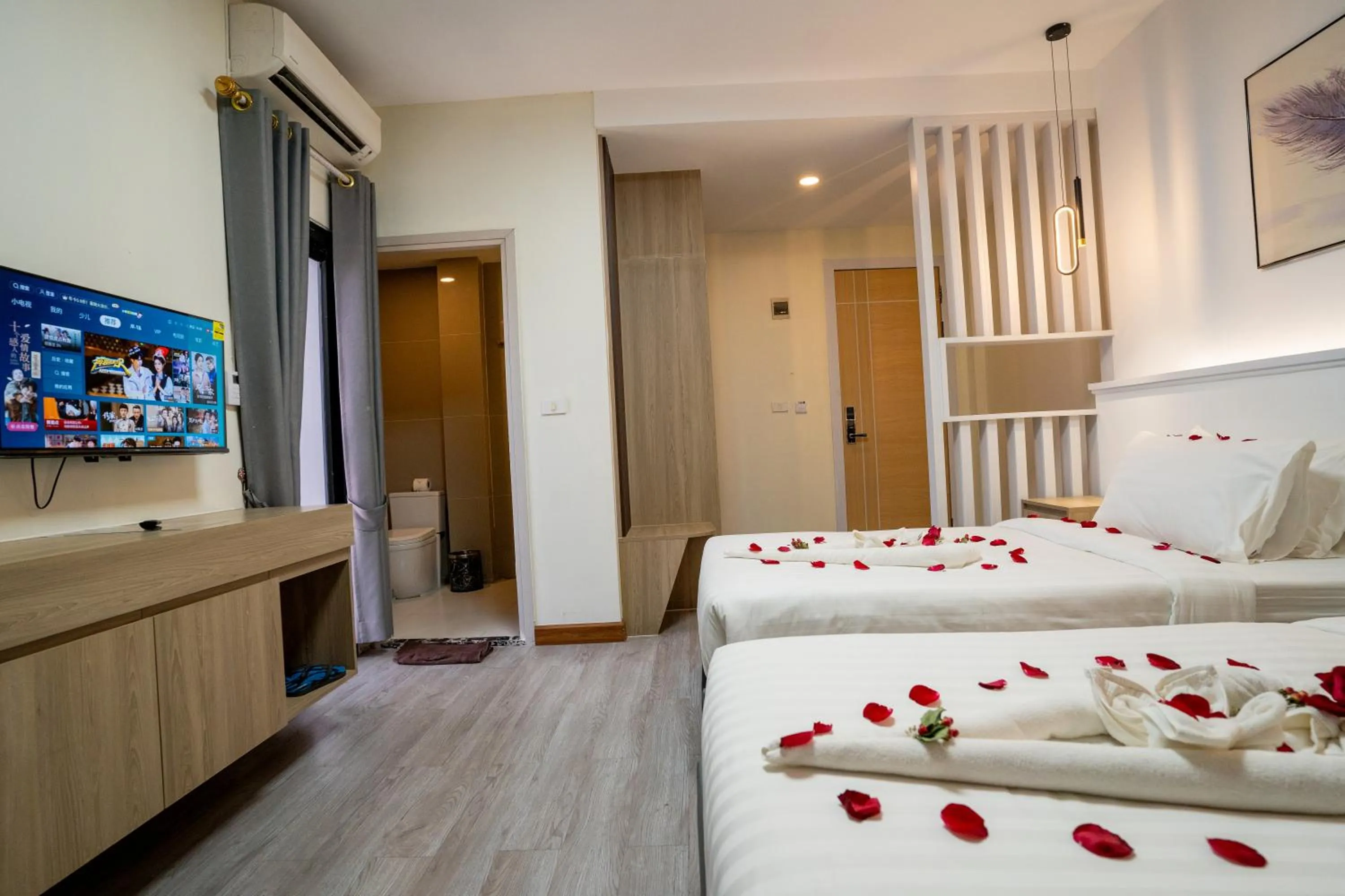 Bedroom in Hak Heng Hotel