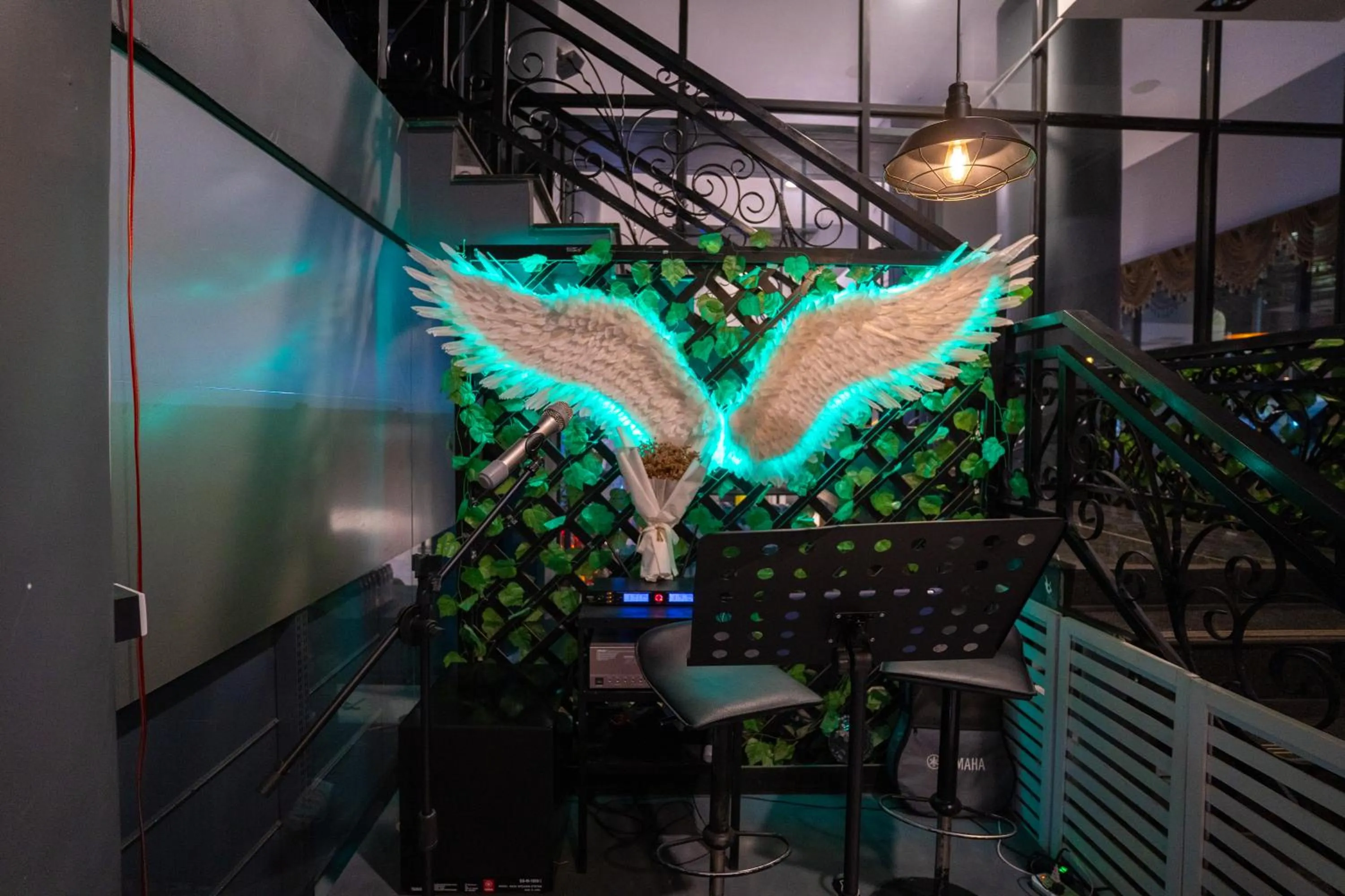 Restaurant/places to eat in Hak Heng Hotel