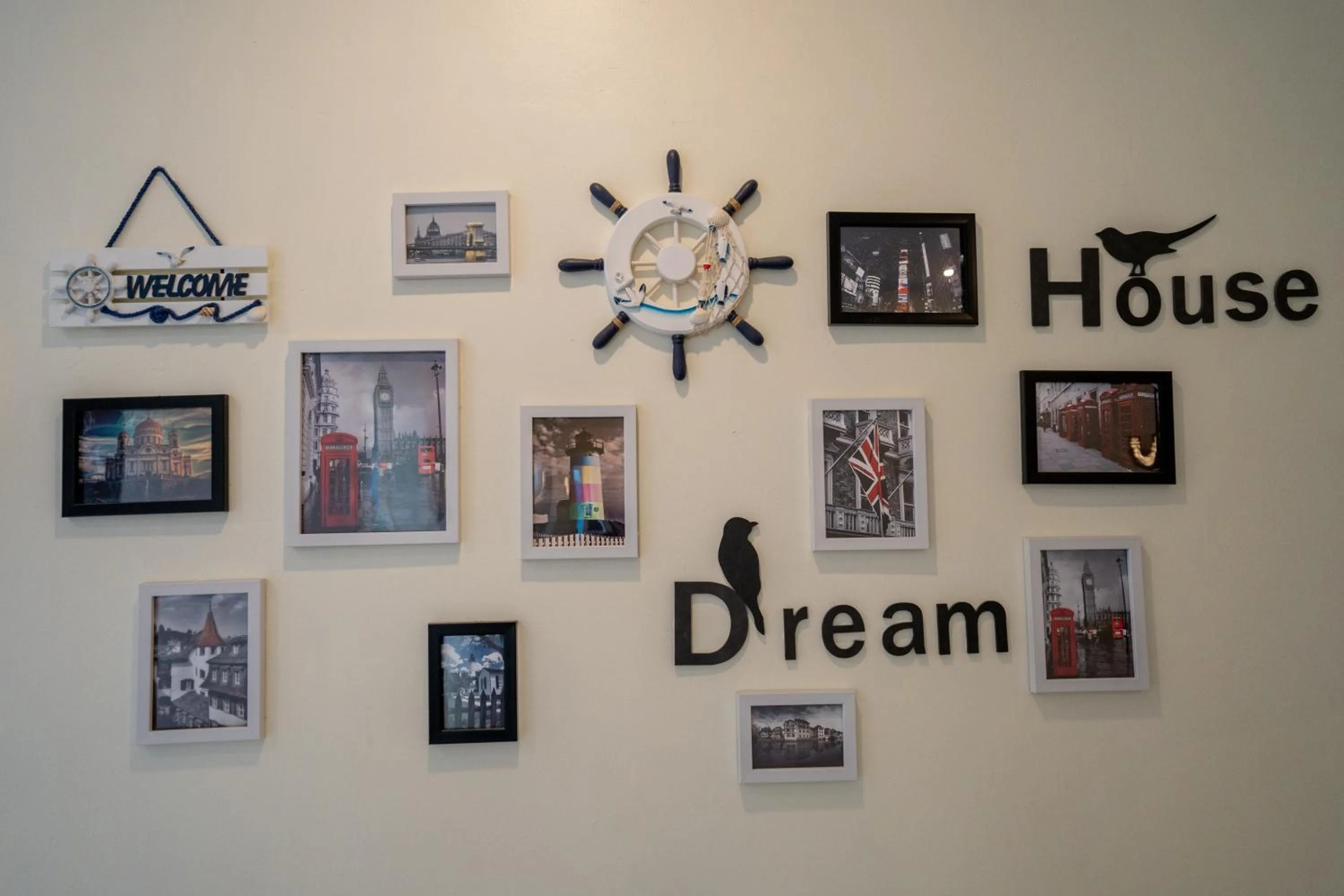 Property building in Hak Heng Hotel