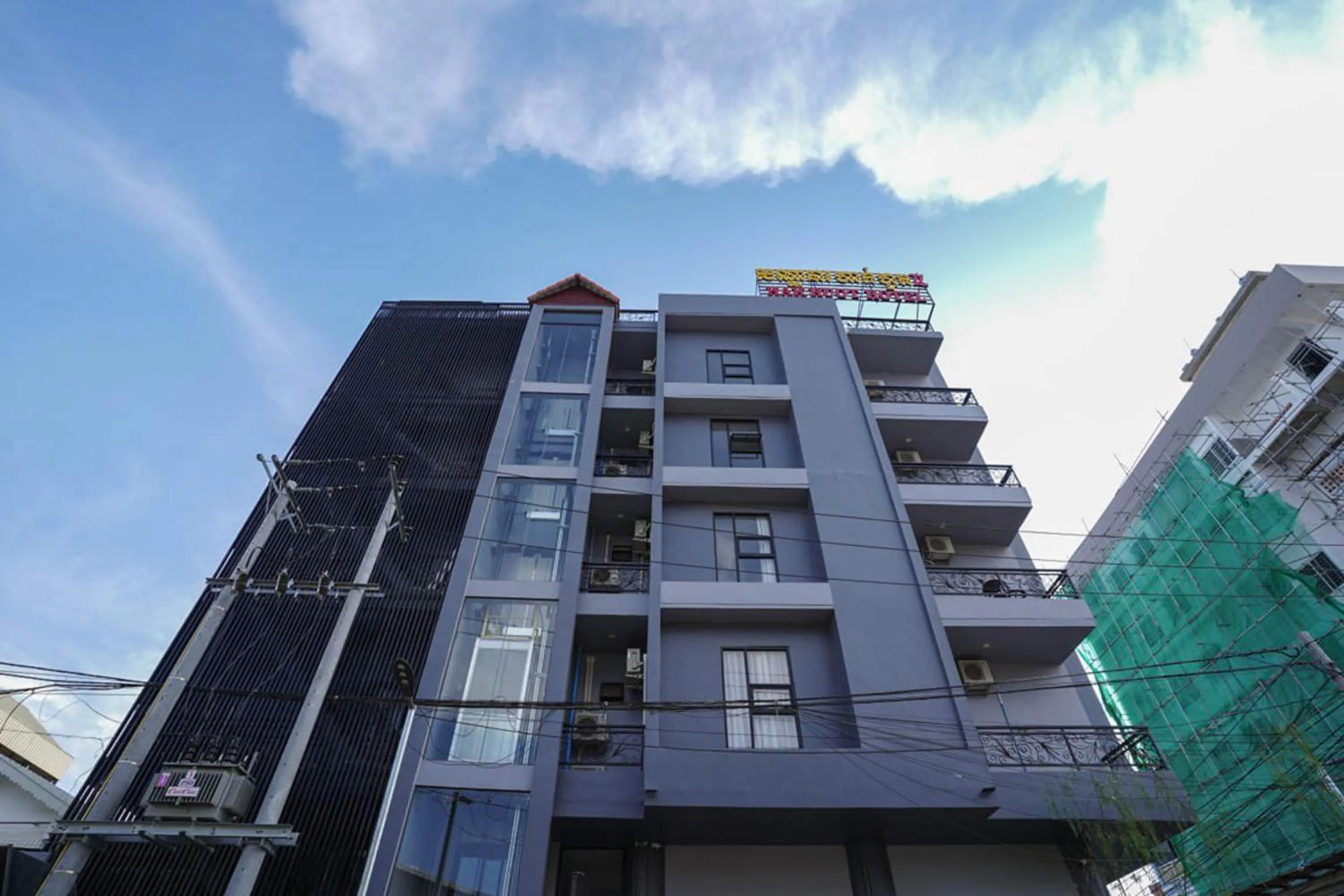 Property building in Hak Heng Hotel