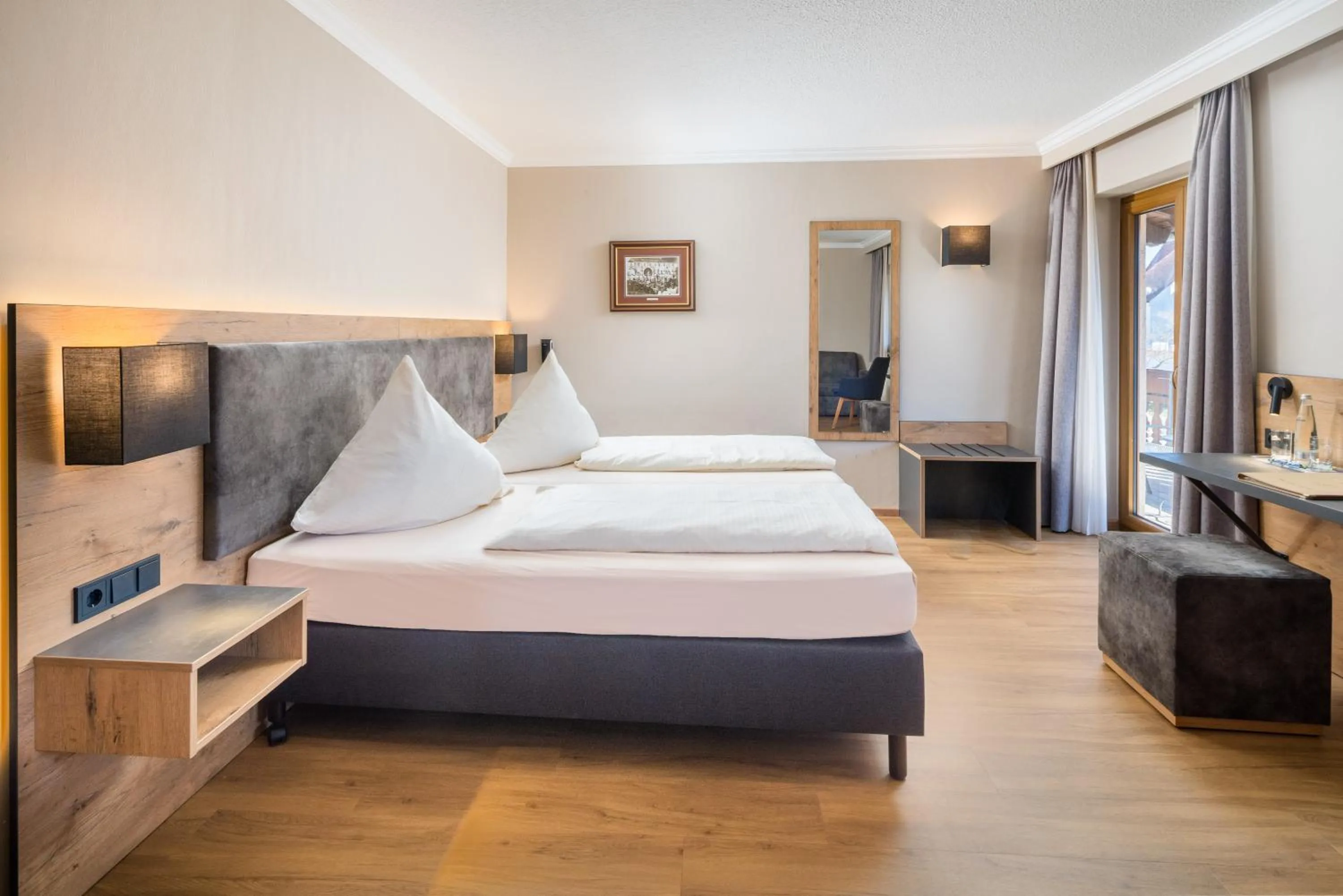 Photo of the whole room, Bed in Hotel-Gasthof Huber