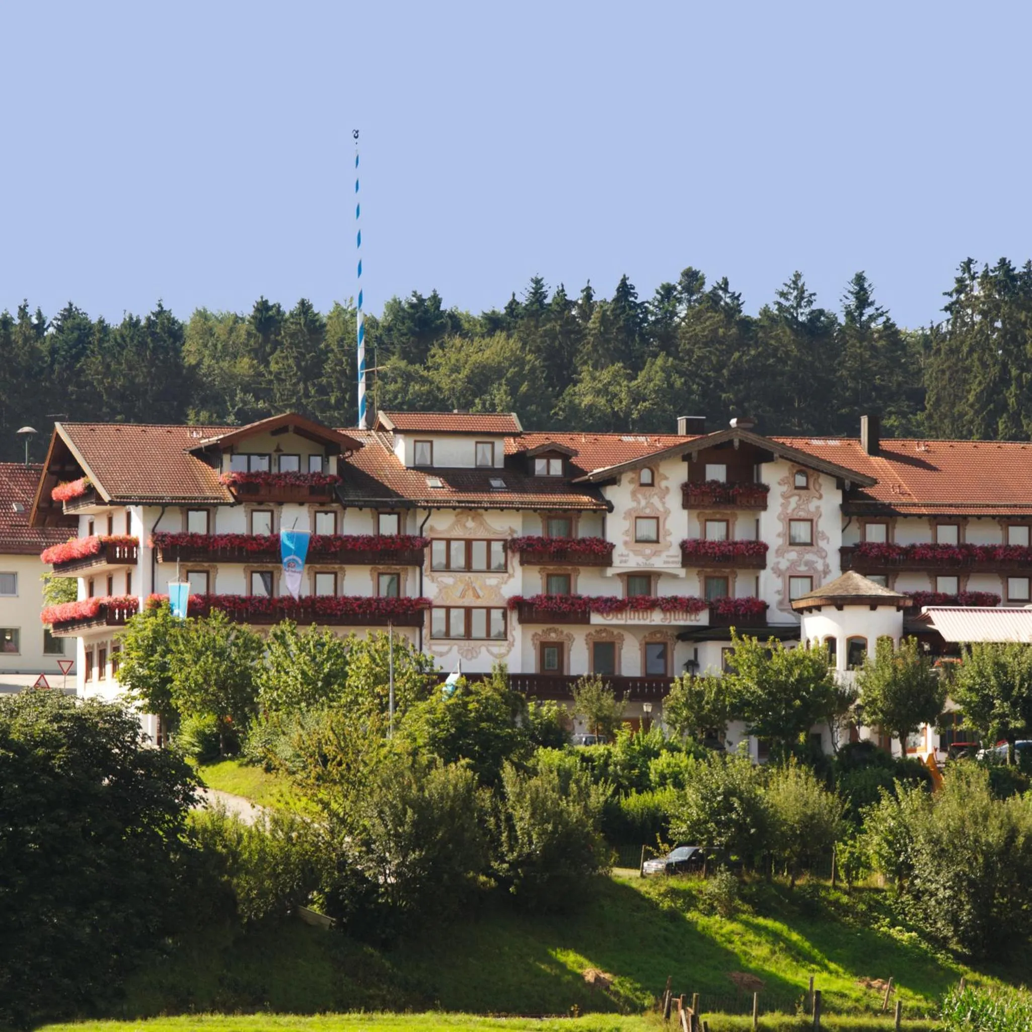 Property building in Hotel-Gasthof Huber