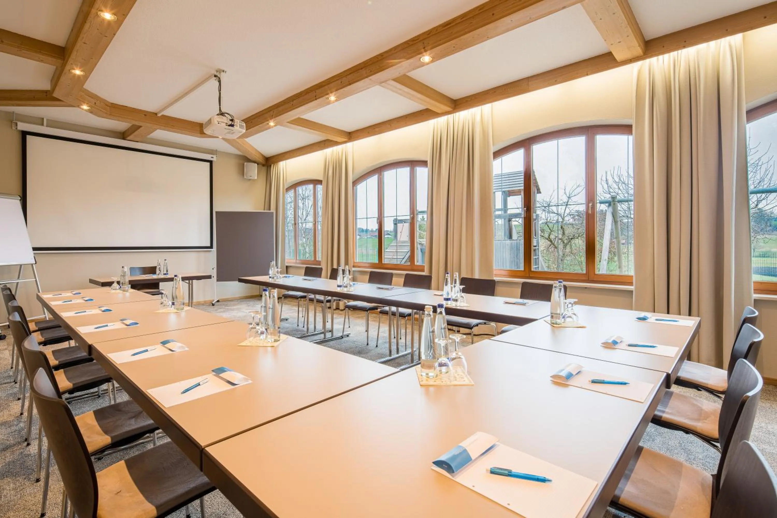 Meeting/conference room in Hotel-Gasthof Huber