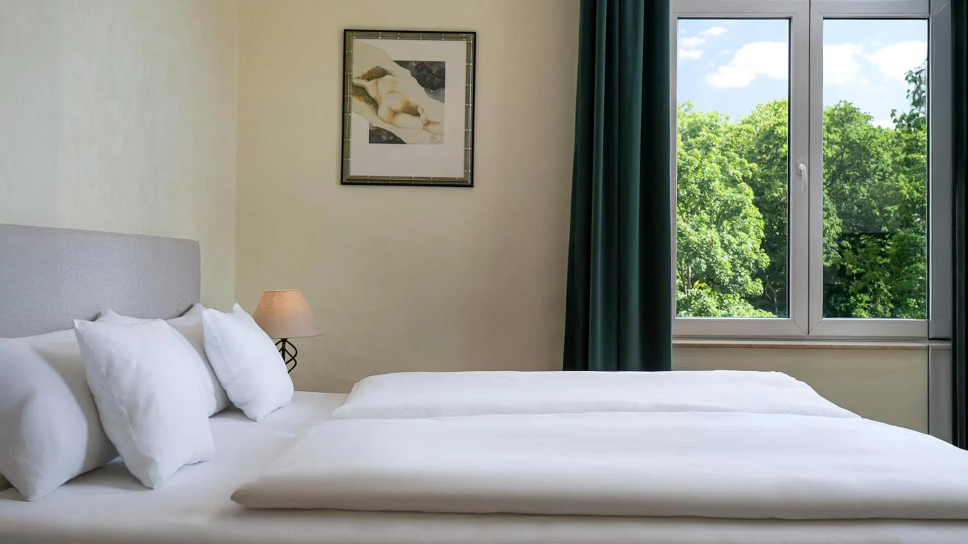 Photo of the whole room, Bed in Landhotel Sophienhöhe