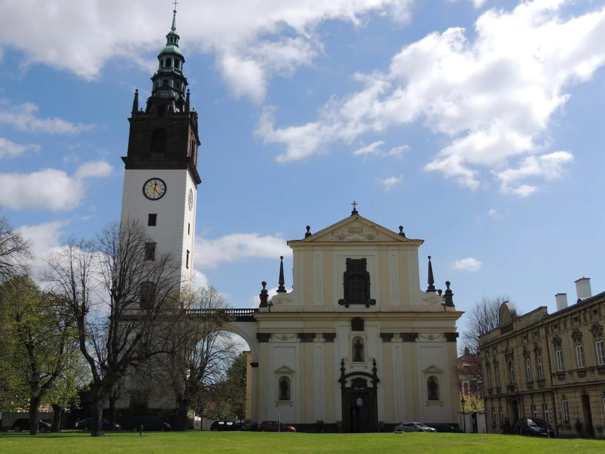 Nearby landmark in Florentina boat