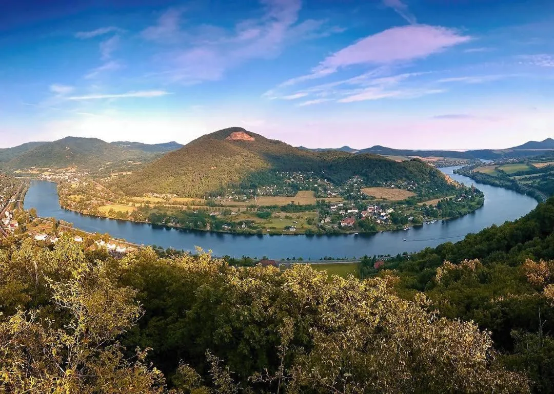 Off site in Florentina boat