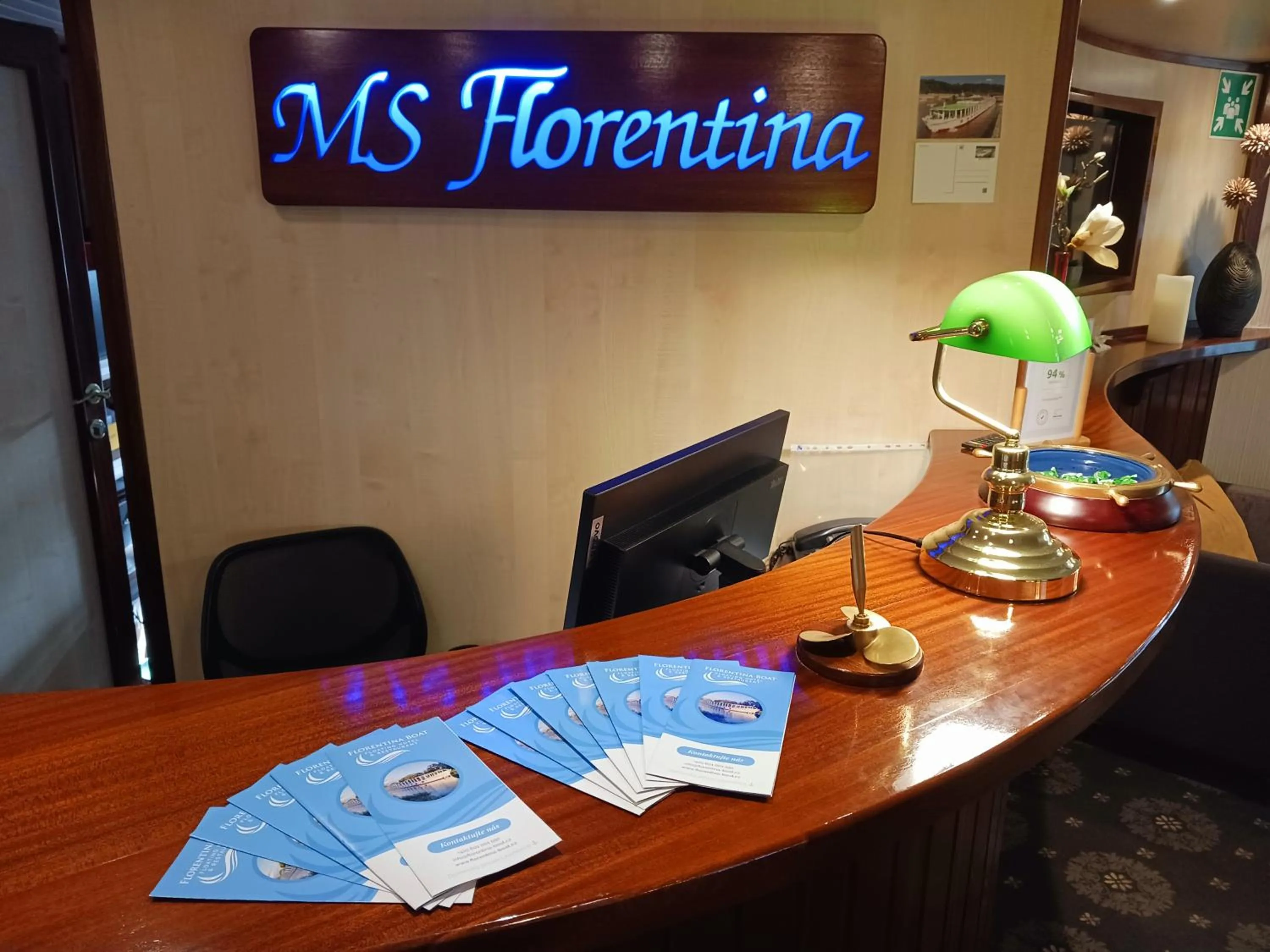 Lobby or reception in Florentina boat