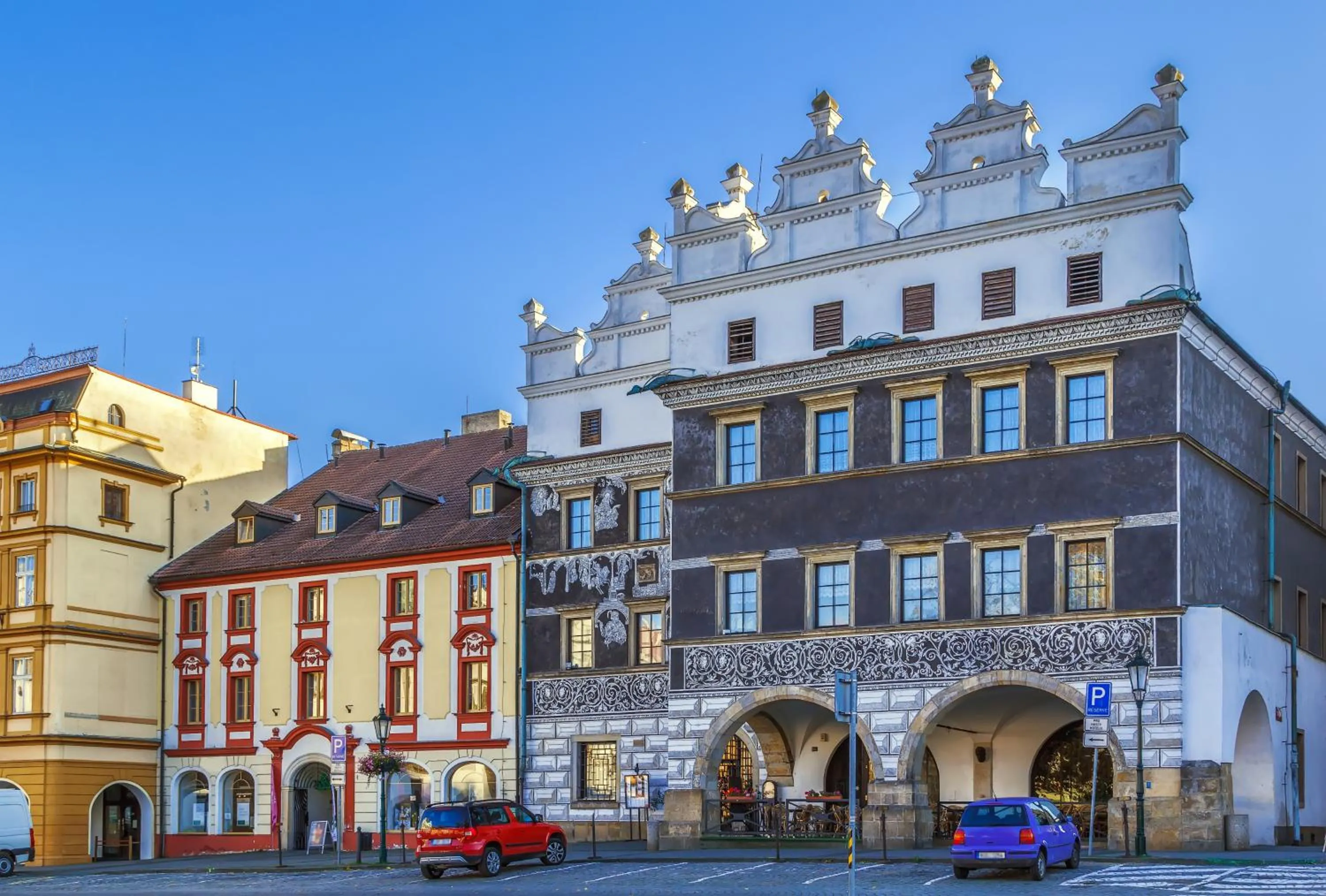 Nearby landmark in Florentina boat