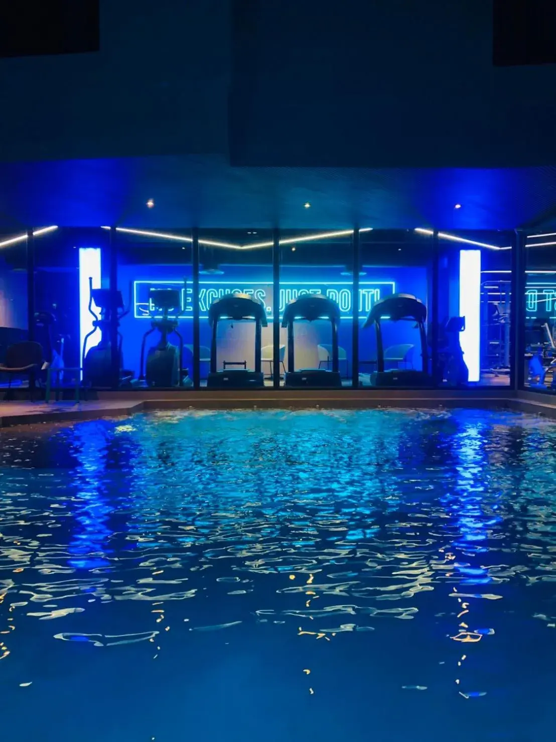 Swimming pool in The Quarter Silom by UHG Swimming pool in The Quarter Silom by UHG