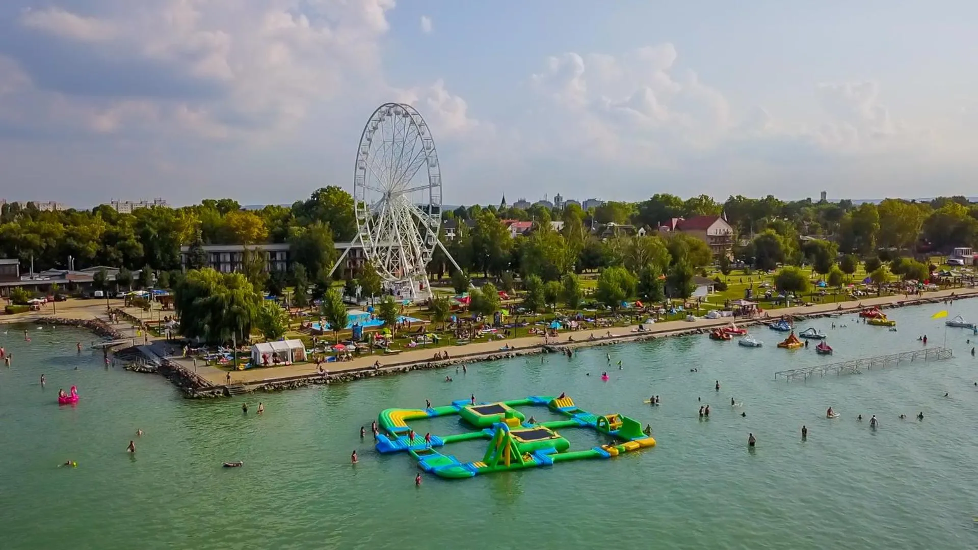 Aqua park in Holiday Hotel Siófok