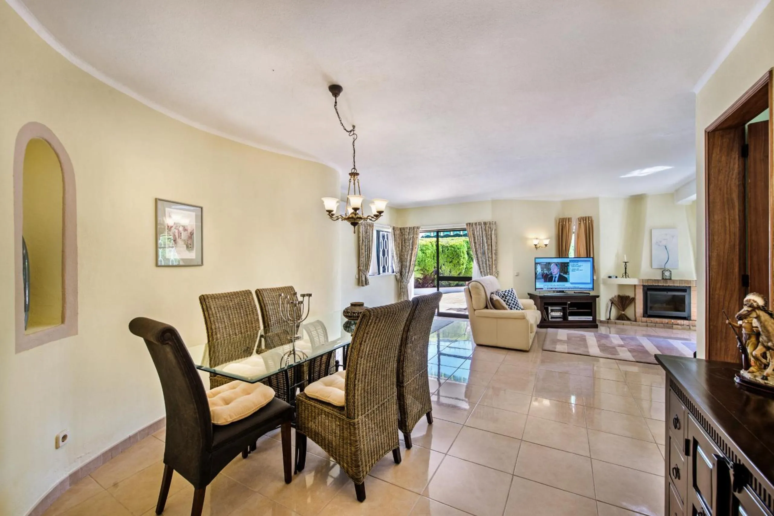 Amizade by Algarve Villa Holidays