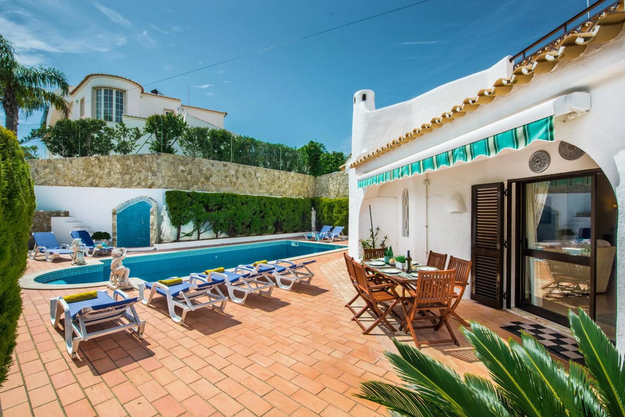 Amizade by Algarve Villa Holidays