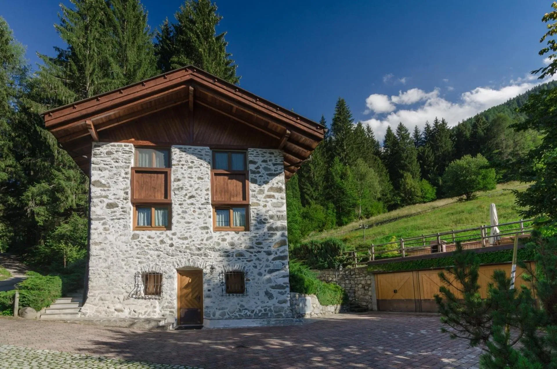 Property building in Maso Noce