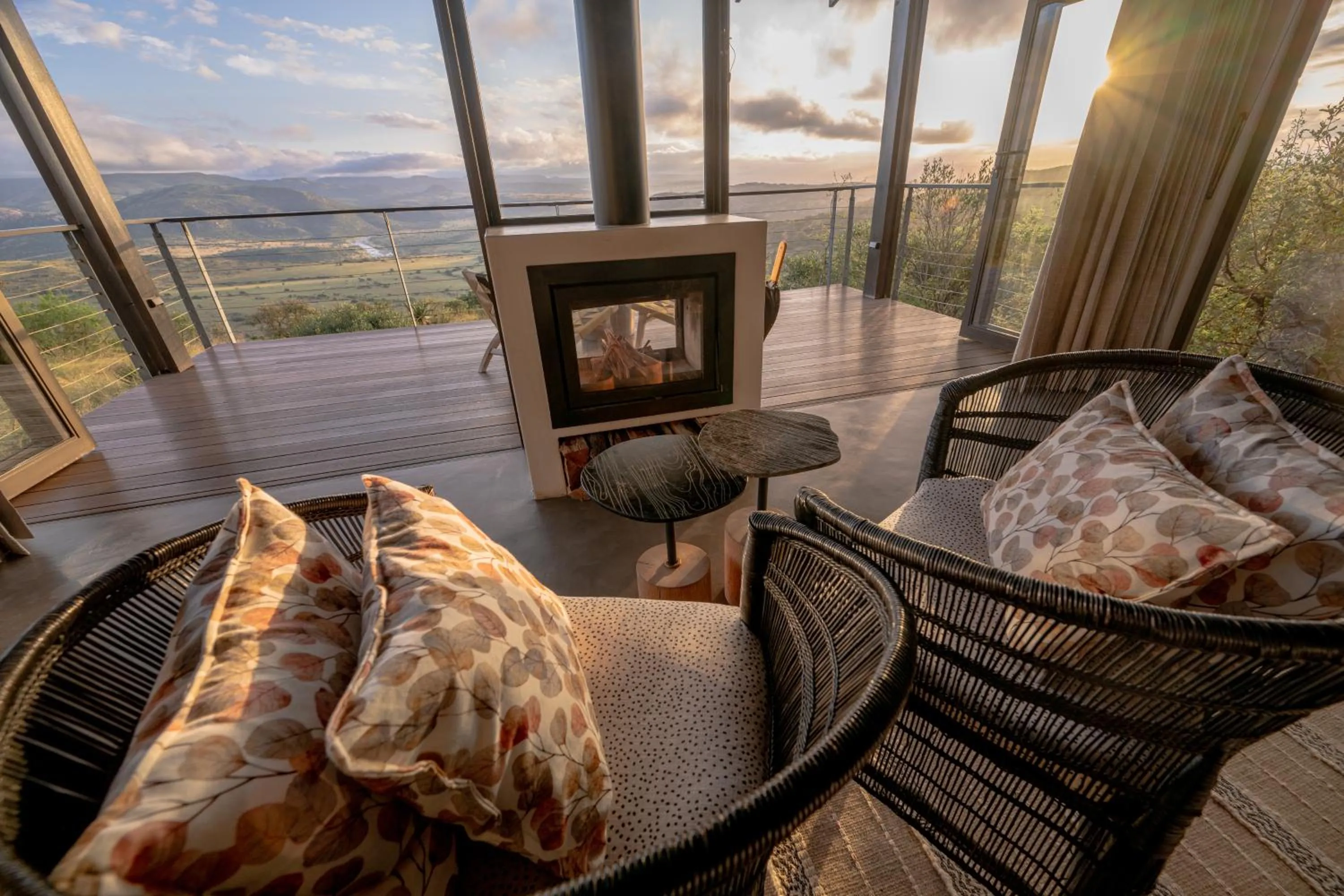 Bedroom in Zulu Rock Lodge - Babanango Game Reserve