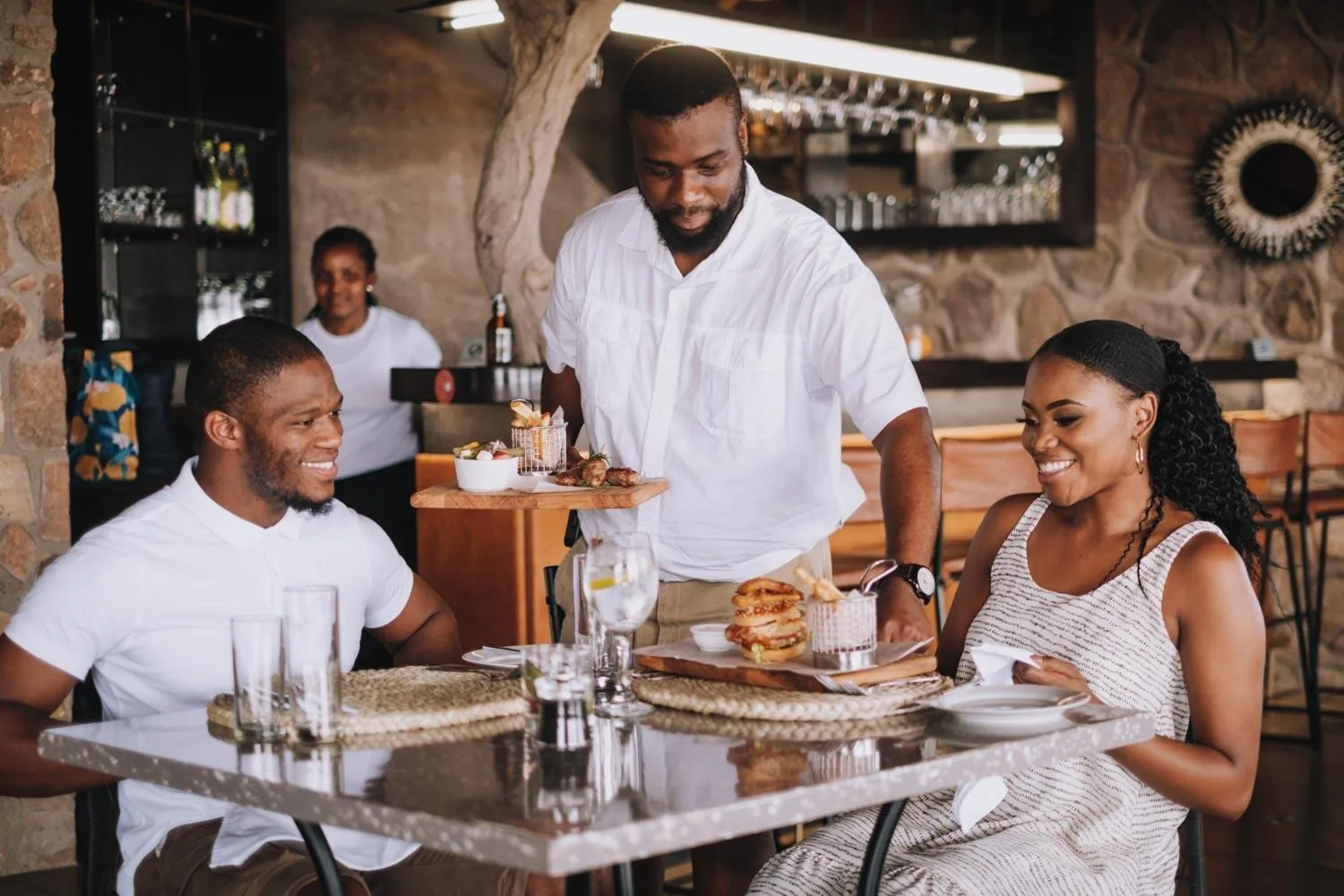 Restaurant/places to eat in Zulu Rock Lodge - Babanango Game Reserve