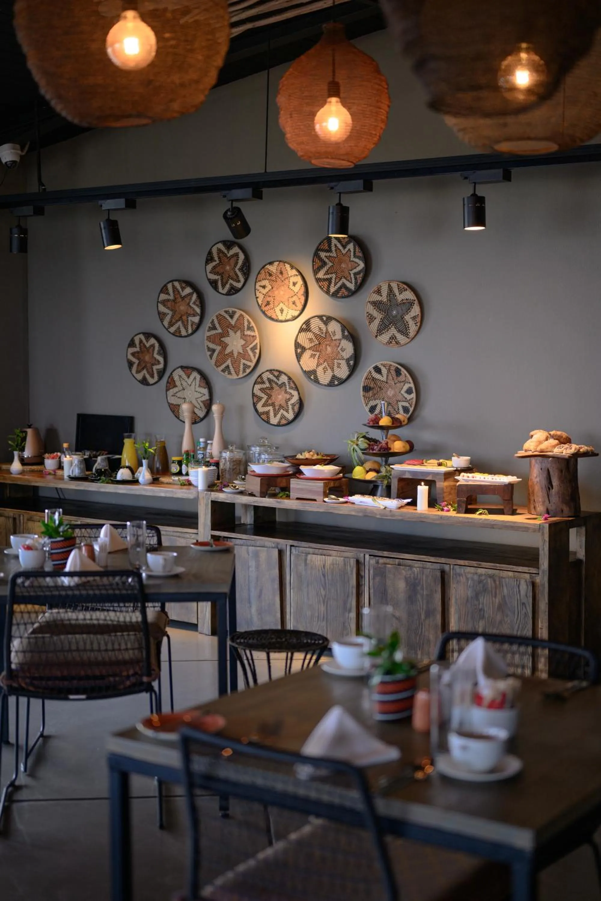 Dining area in Zulu Rock Lodge - Babanango Game Reserve