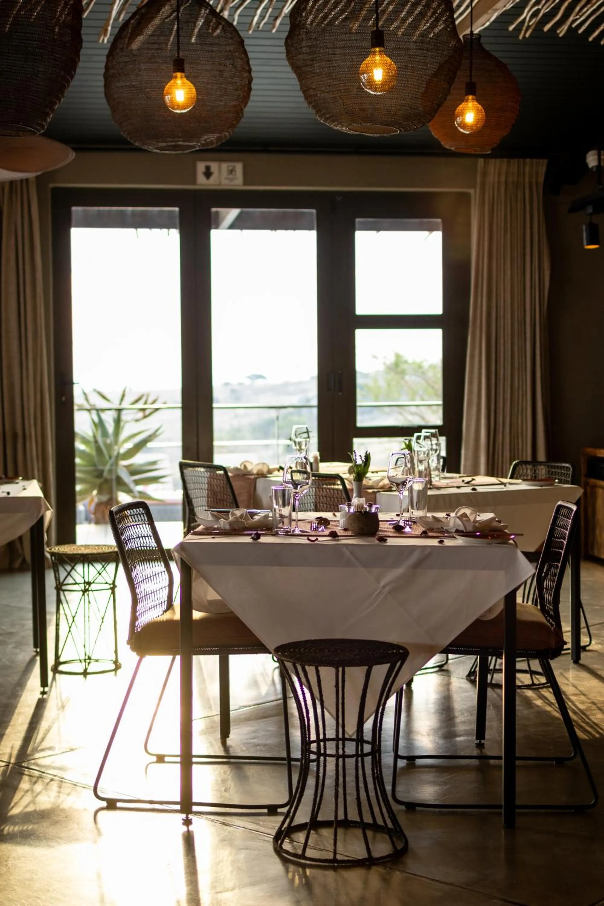 Restaurant/places to eat in Zulu Rock Lodge - Babanango Game Reserve